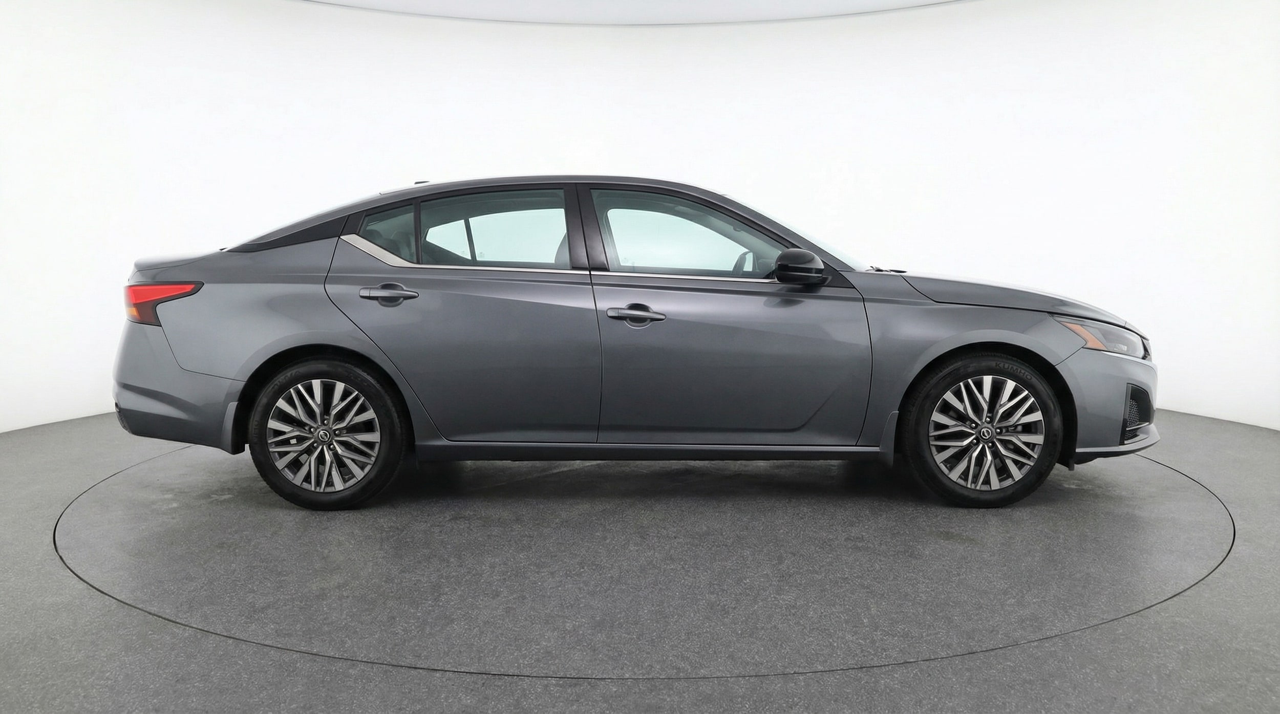 Thumbnail: 2025 Nissan Altima - 8