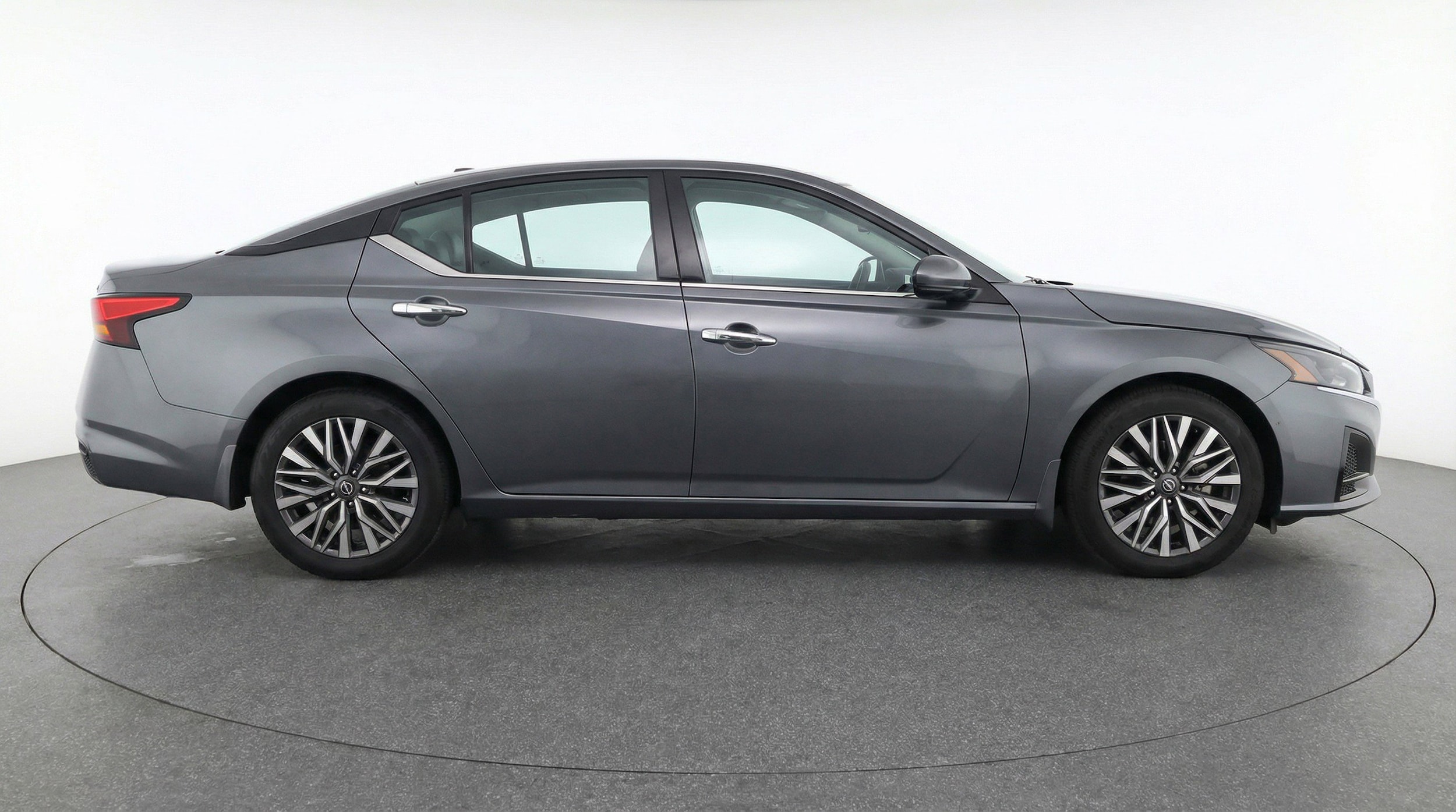 Thumbnail: 2025 Nissan Altima - 11