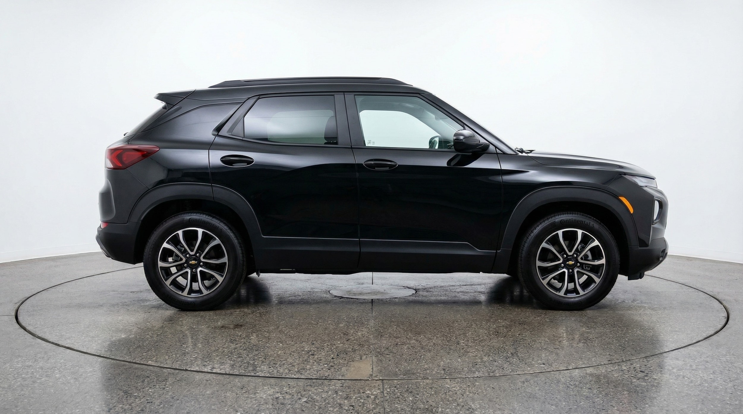 Thumbnail: 2025 Chevrolet TrailBlazer - 8