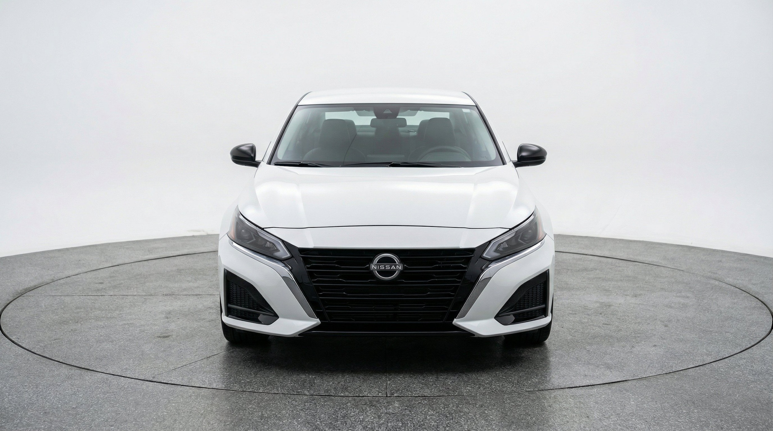 Thumbnail: 2025 Nissan Altima - 2