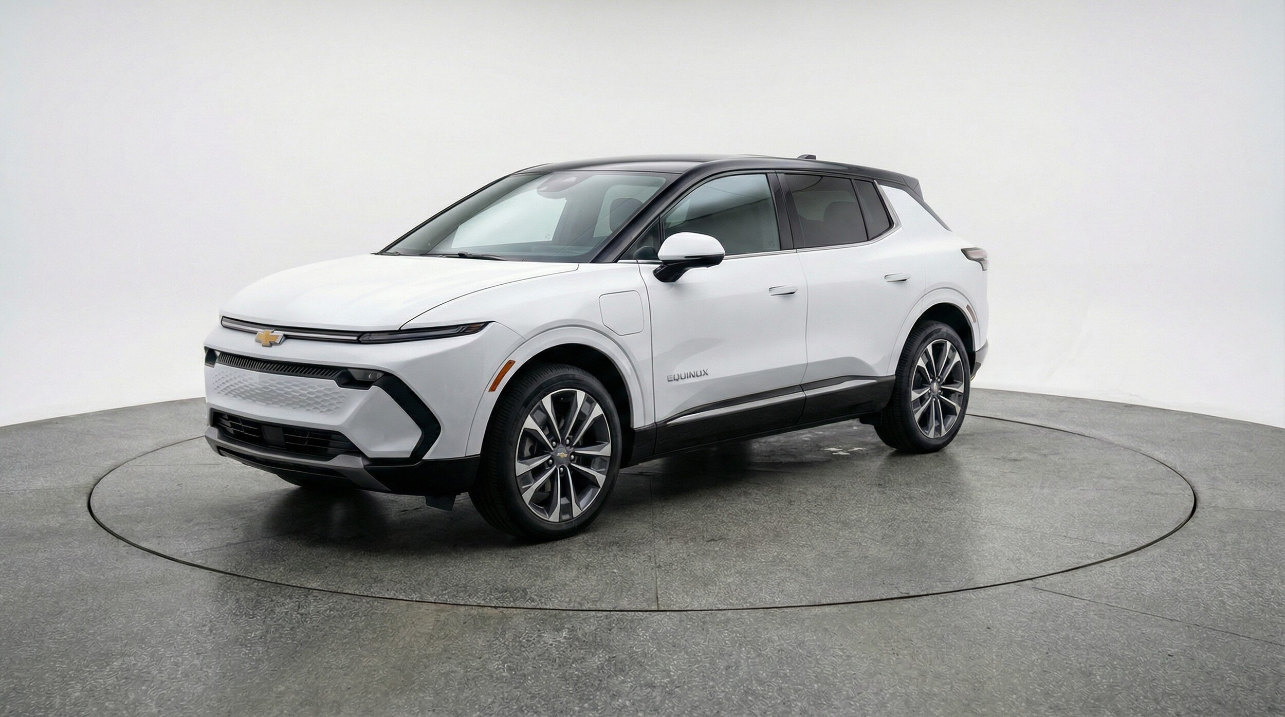 Thumbnail: 2025 Chevrolet Equinox - 3