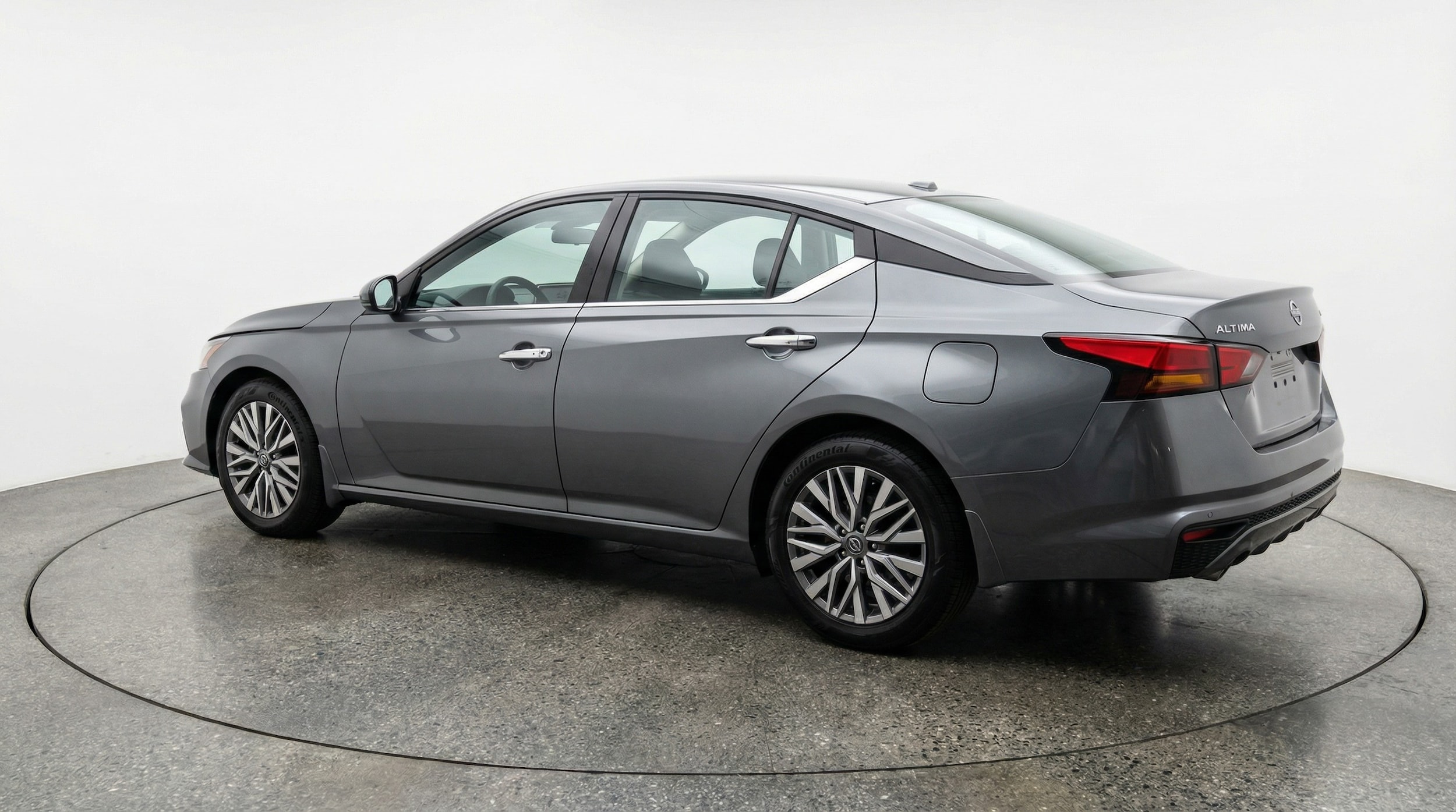 Thumbnail: 2025 Nissan Altima - 5