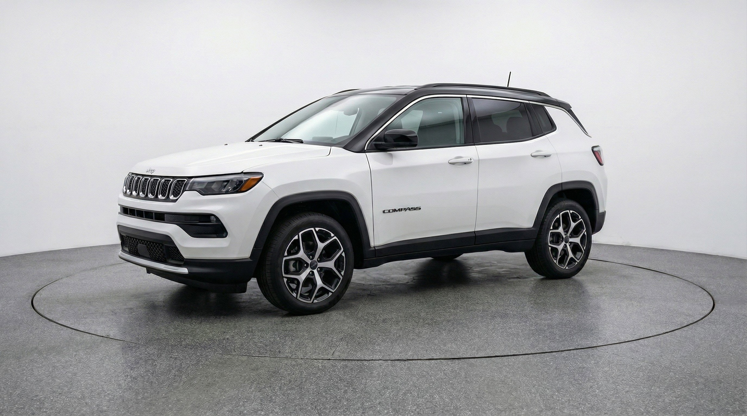 Thumbnail: 2025 Jeep Compass - 3