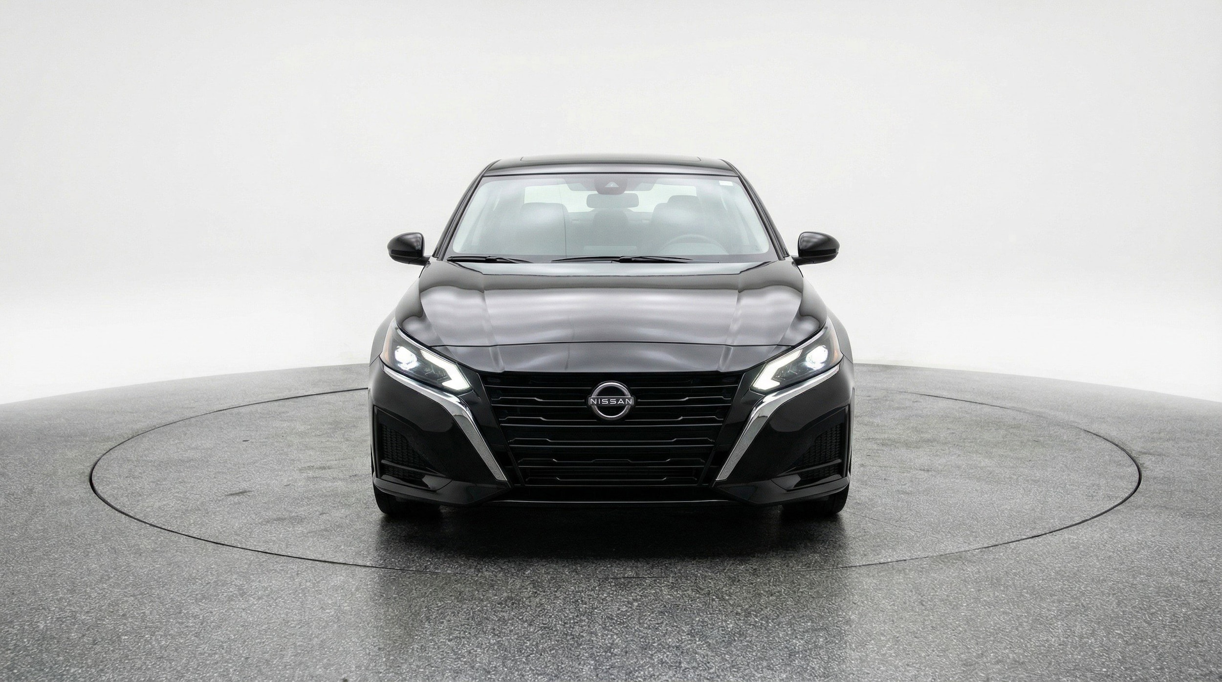 Thumbnail: 2025 Nissan Altima - 2