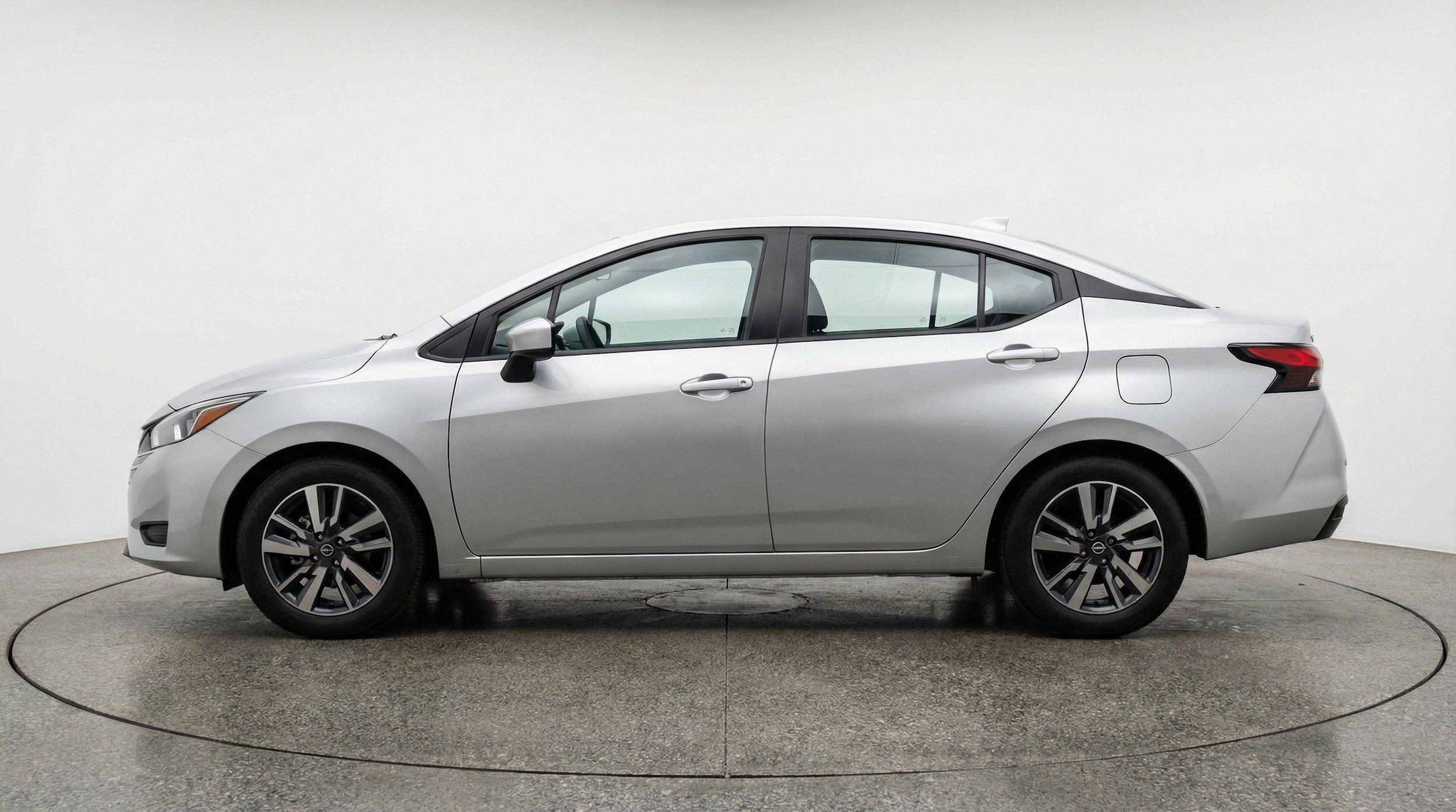 Thumbnail: 2025 Nissan Versa - 5