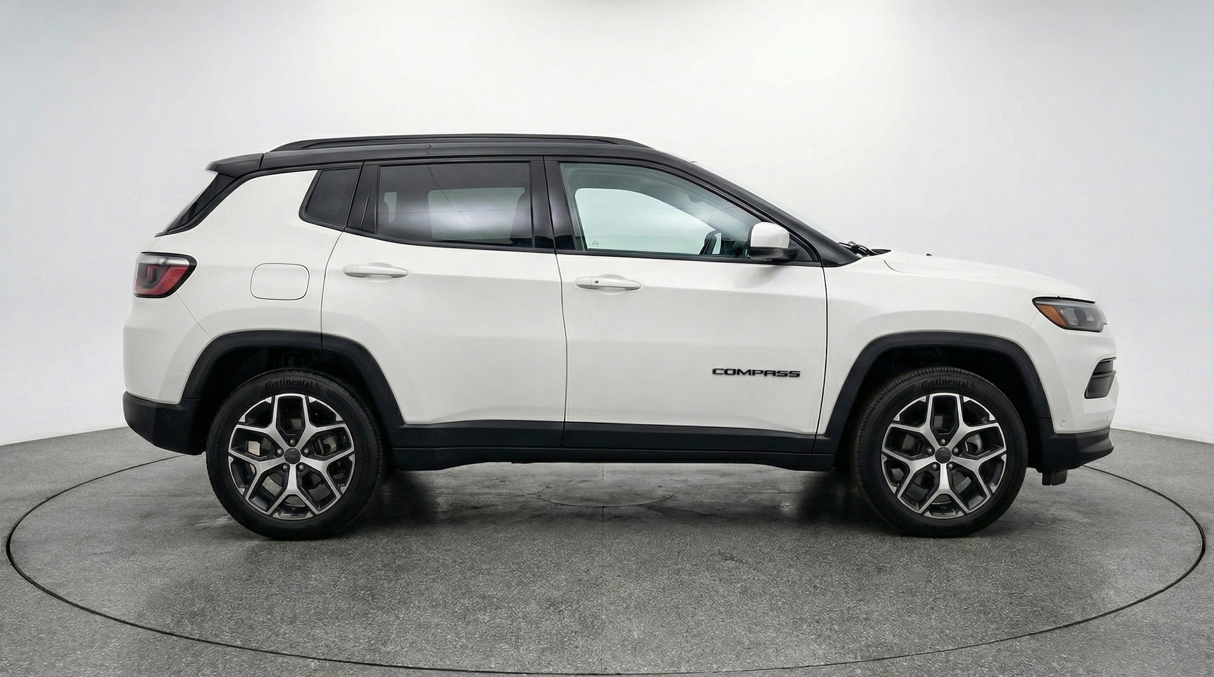 Thumbnail: 2025 Jeep Compass - 11