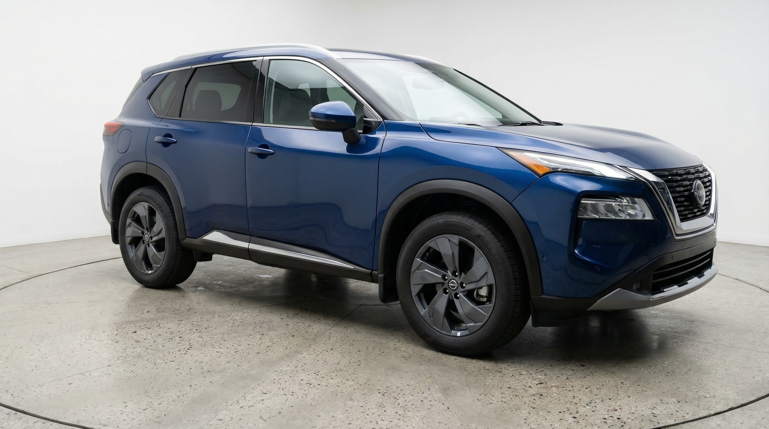 Thumbnail: 2025 Nissan Rogue - 1