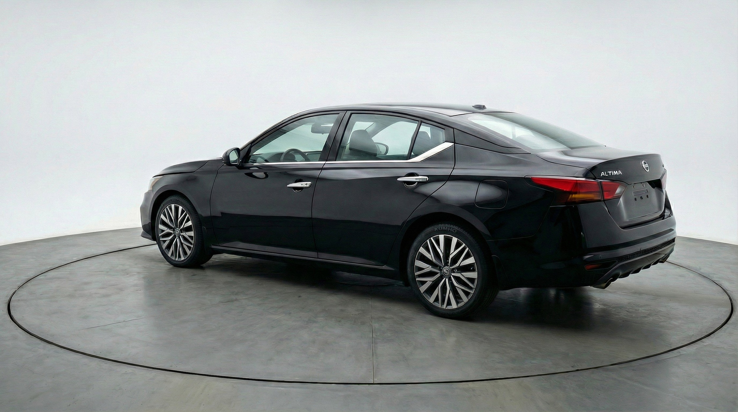 Thumbnail: 2025 Nissan Altima - 6