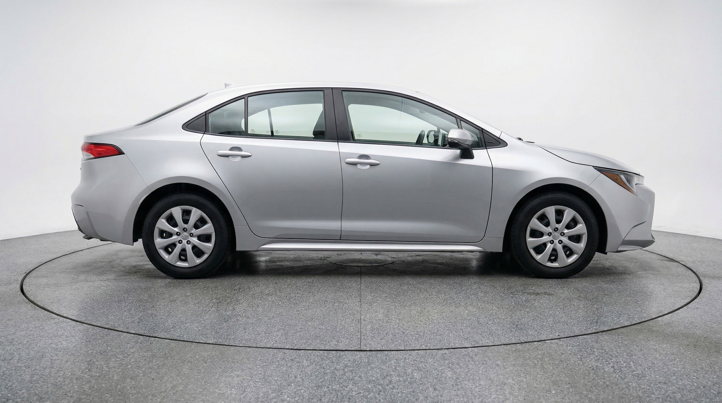 Thumbnail: 2025 Toyota Corolla - 11