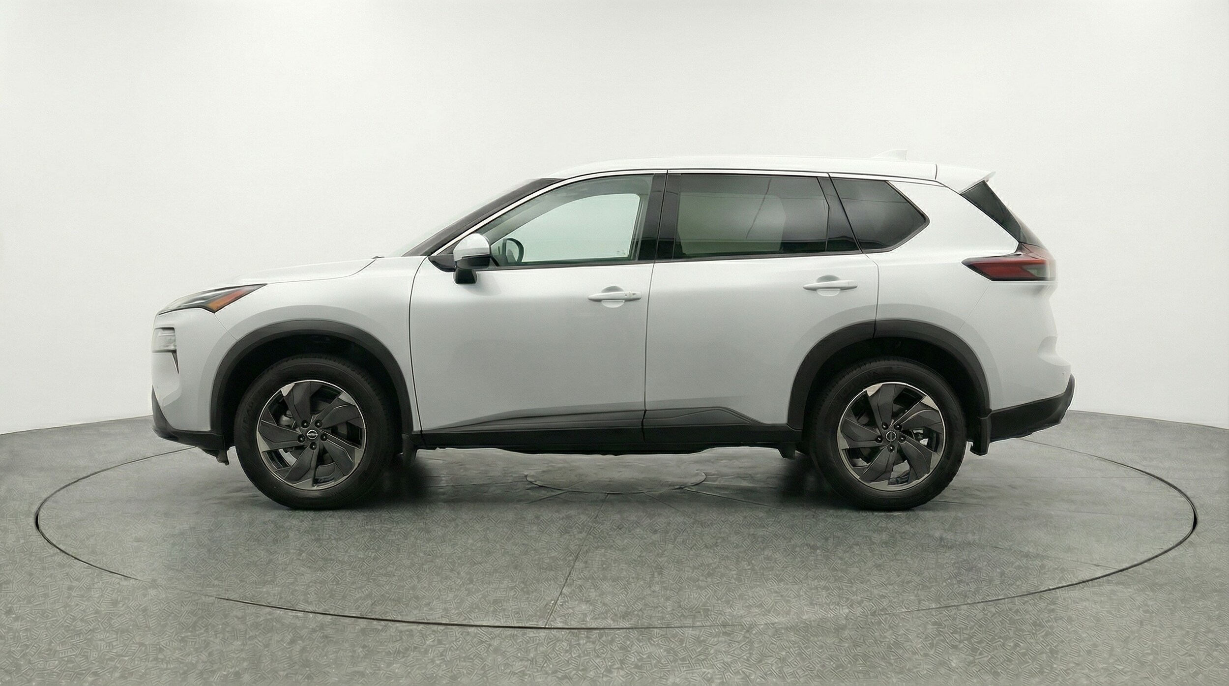 Thumbnail: 2025 Nissan Rogue - 4