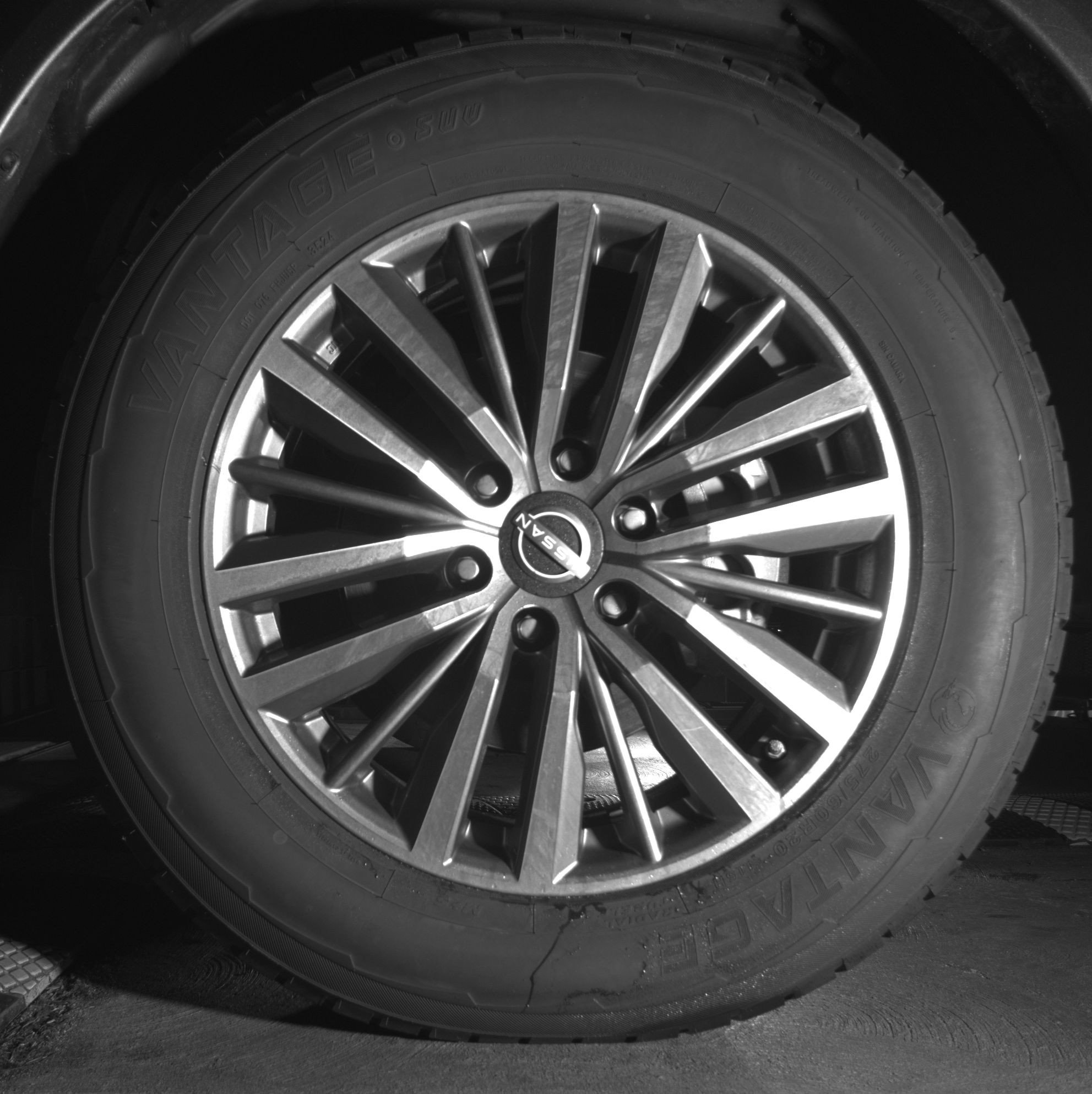 Thumbnail: 2023 Nissan Armada - 12