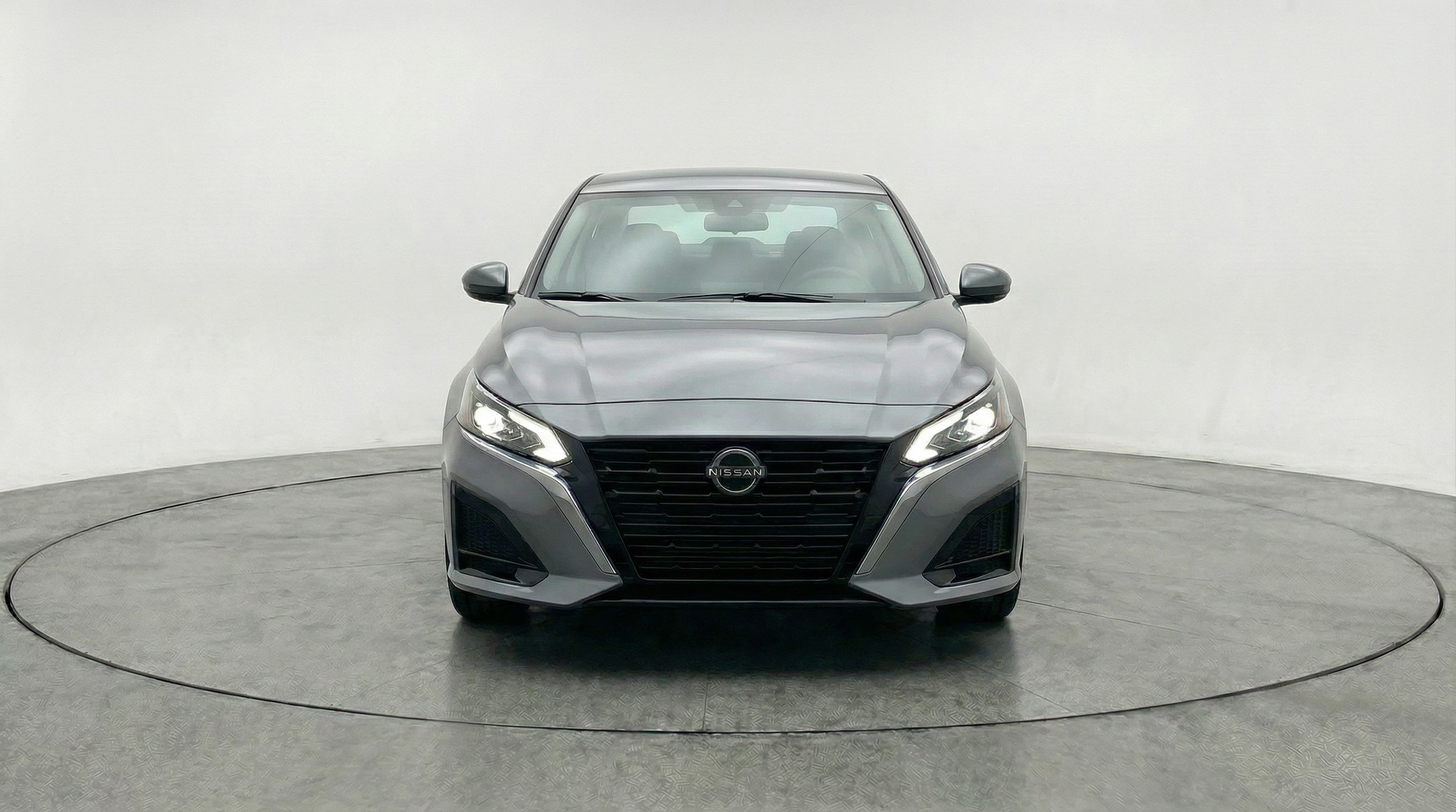 Thumbnail: 2025 Nissan Altima - 2