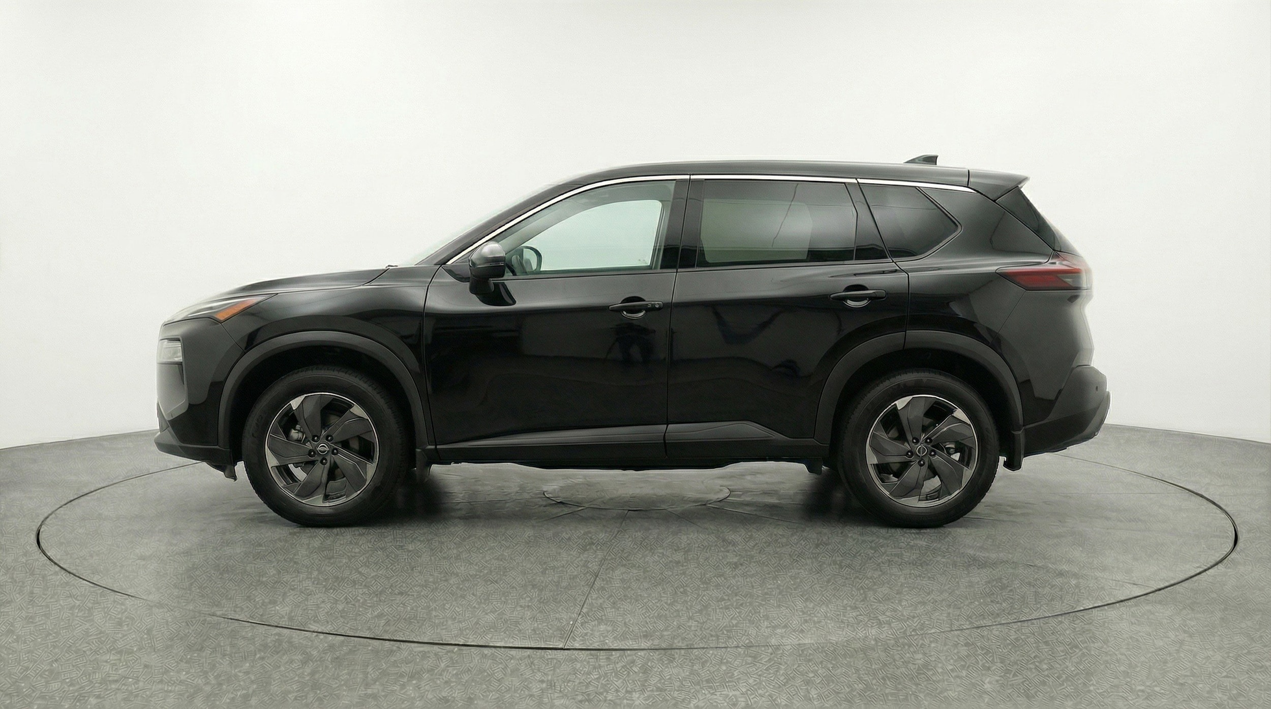 Thumbnail: 2025 Nissan Rogue - 5
