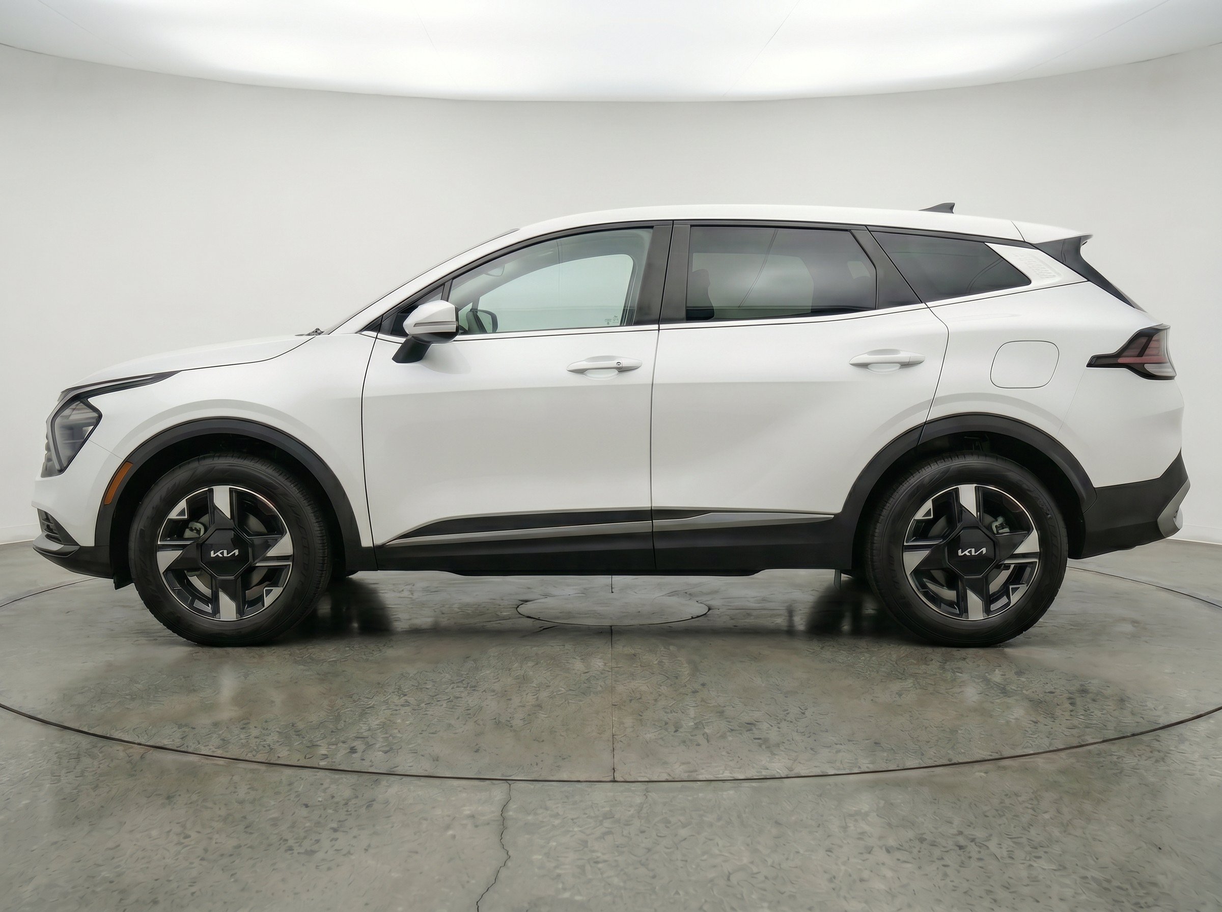 Thumbnail: 2026 Kia Sportage - 5
