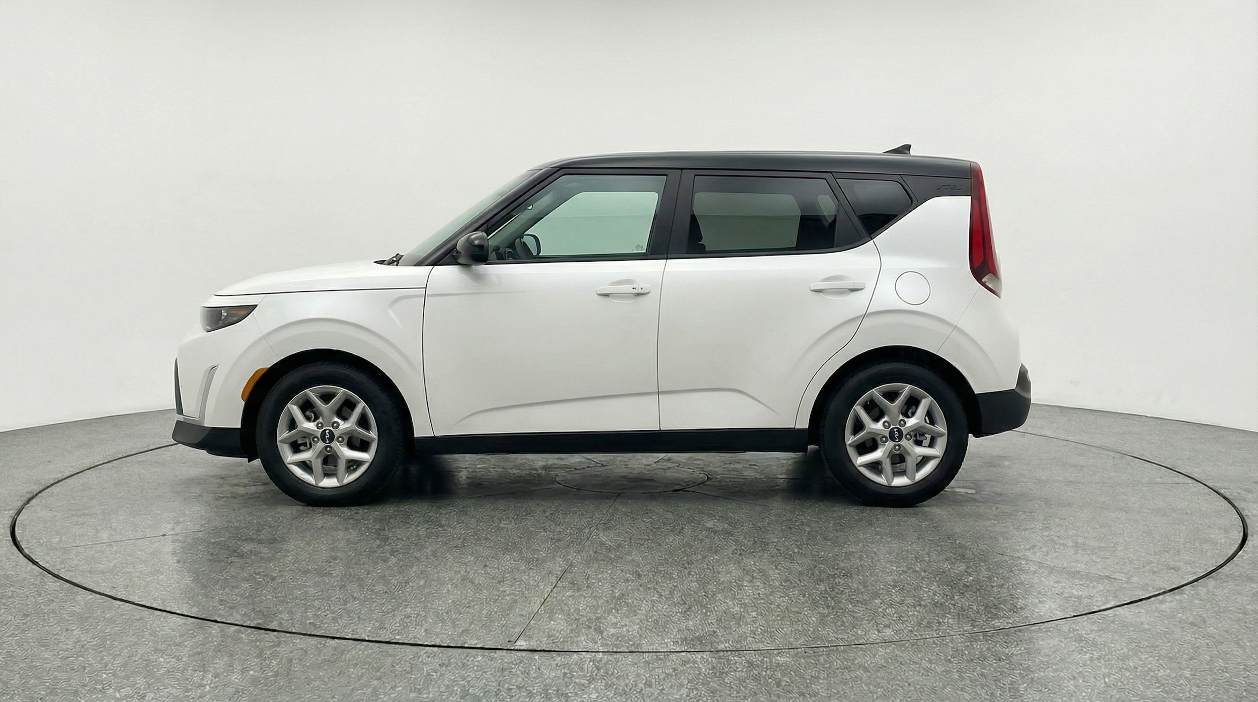 Thumbnail: 2025 Kia Soul - 4