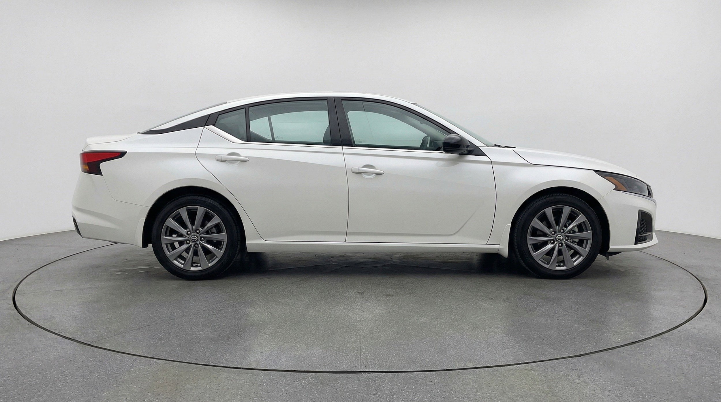 Thumbnail: 2025 Nissan Altima - 11