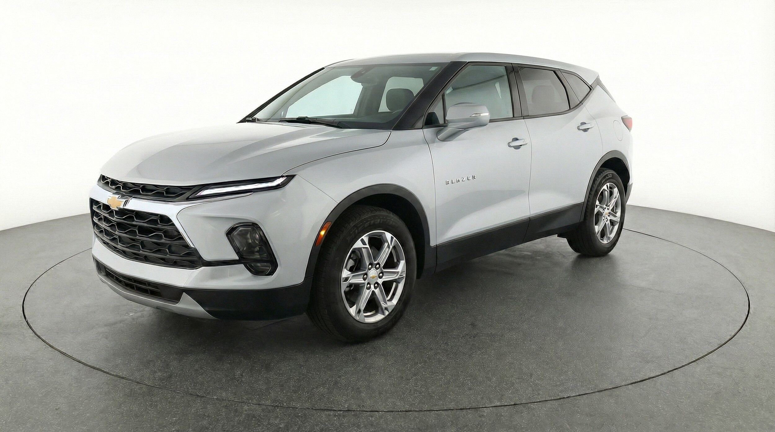 Thumbnail: 2025 Chevrolet Blazer - 3