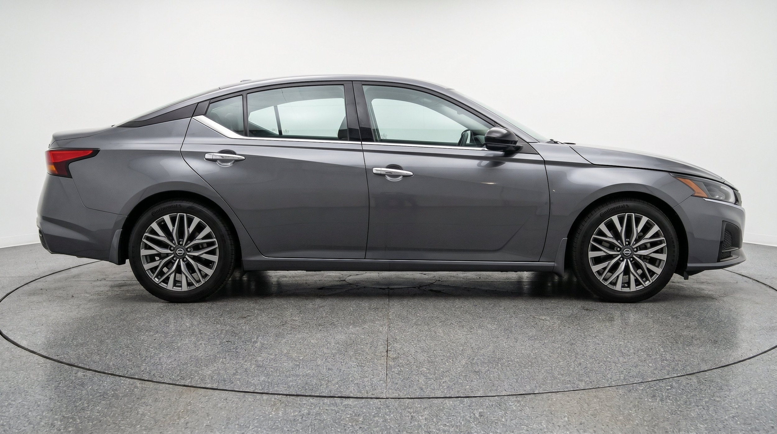 Thumbnail: 2025 Nissan Altima - 10