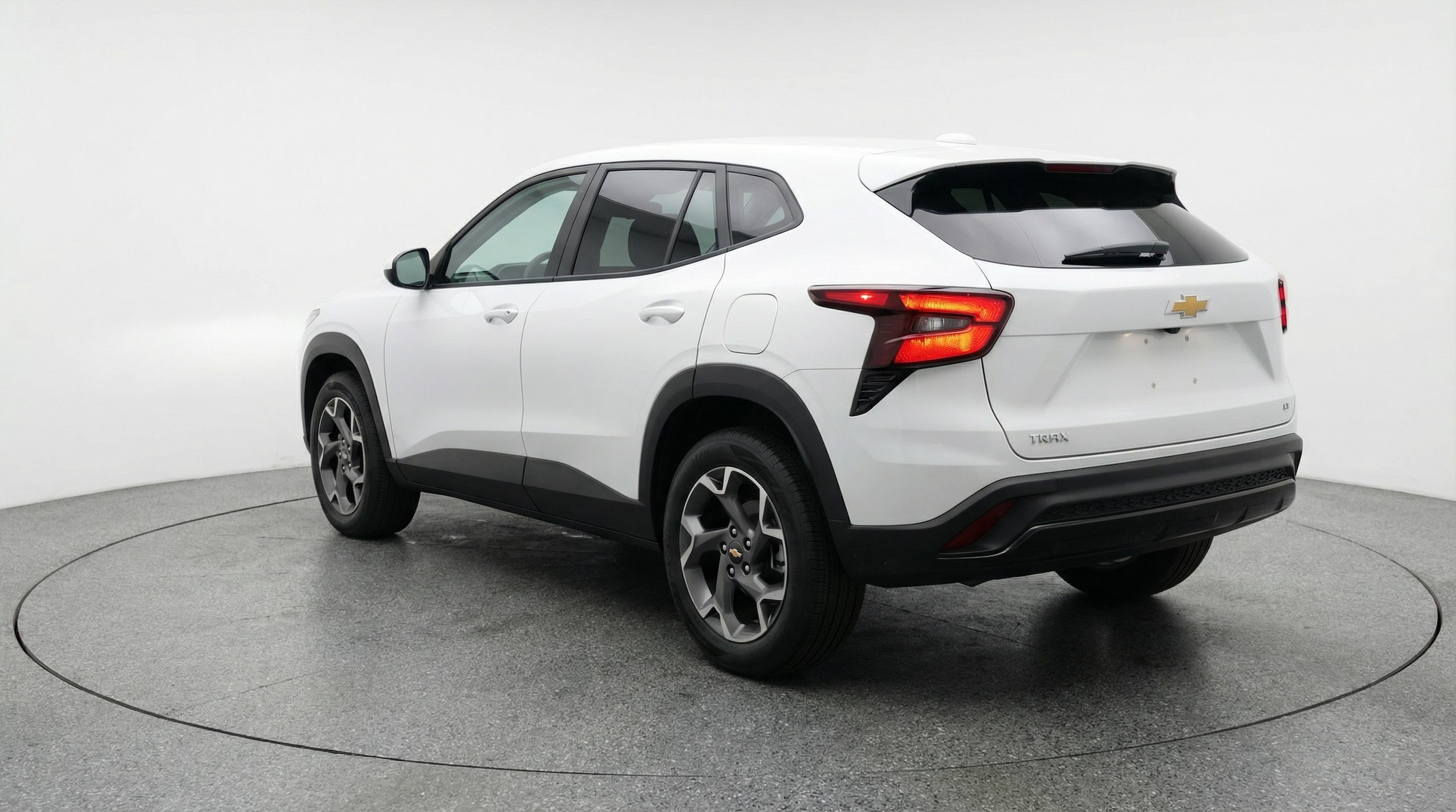 Thumbnail: 2025 Chevrolet Trax - 5