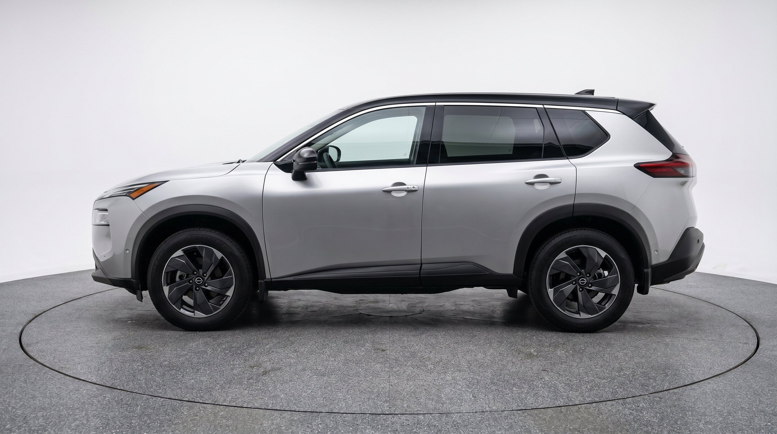 Thumbnail: 2025 Nissan Rogue - 5