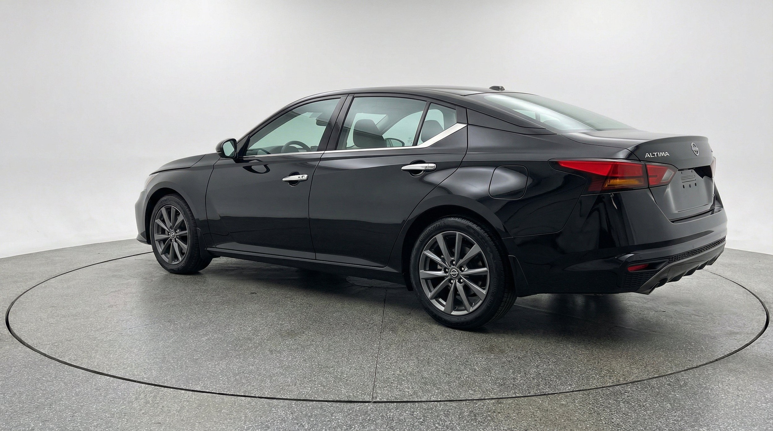 Thumbnail: 2025 Nissan Altima - 6