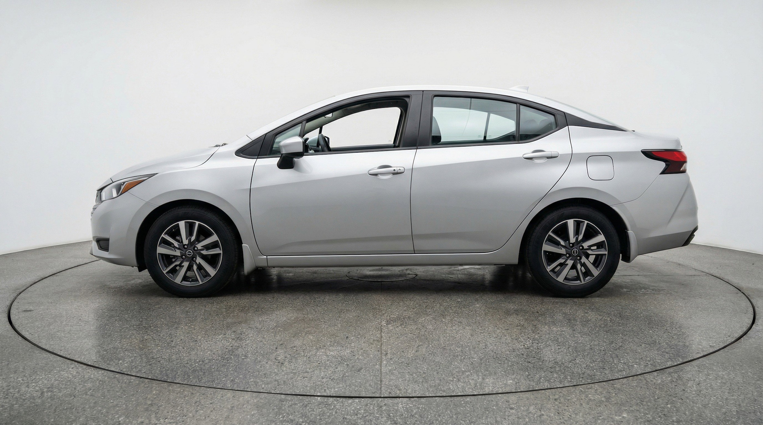 Thumbnail: 2025 Nissan Versa - 5