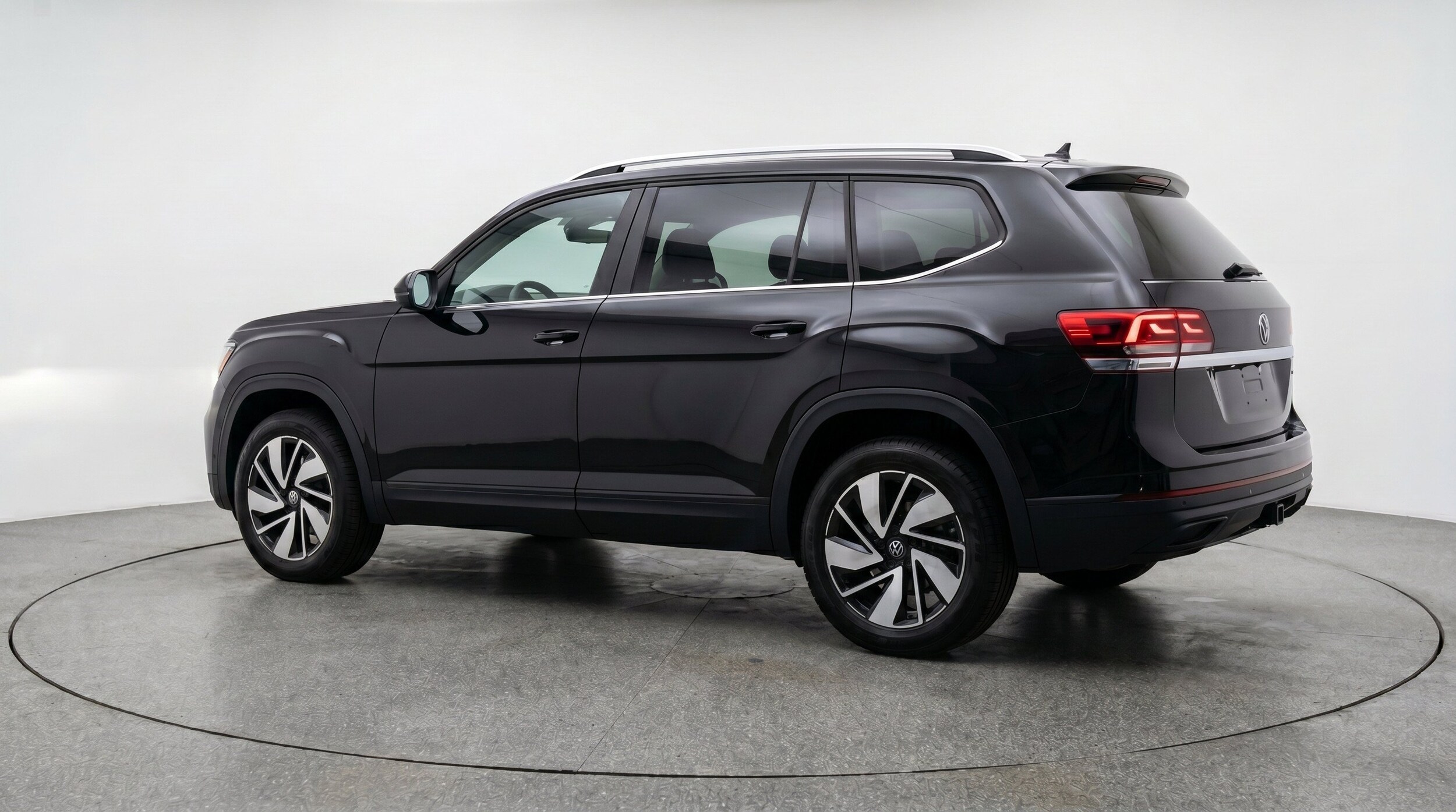 Thumbnail: 2026 Volkswagen Atlas - 6
