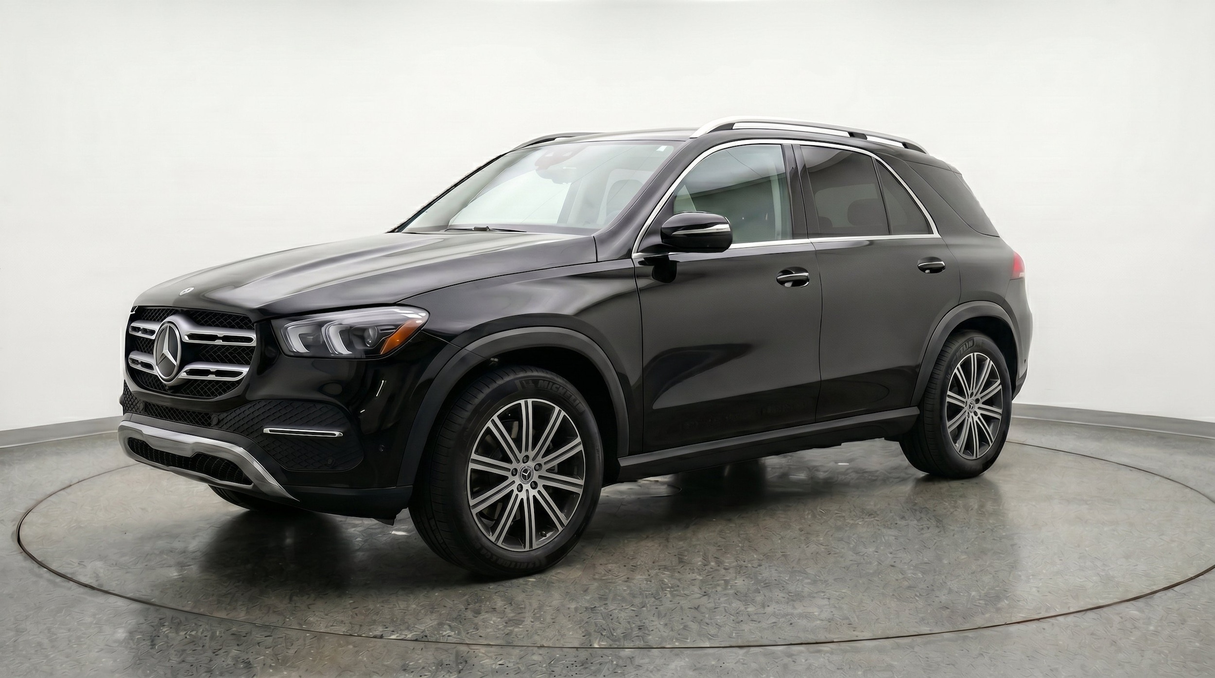 Thumbnail: 2026 Mercedes-Benz GLE - 3