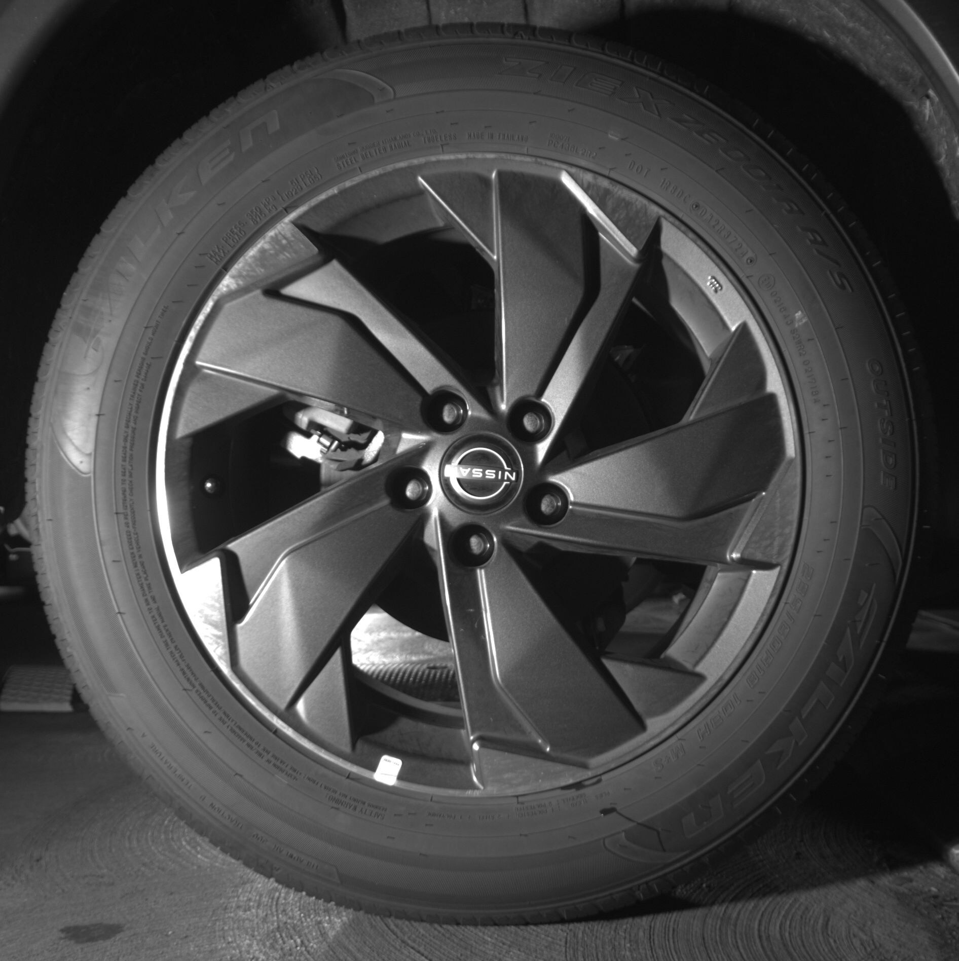 Thumbnail: 2025 Nissan Rogue - 12