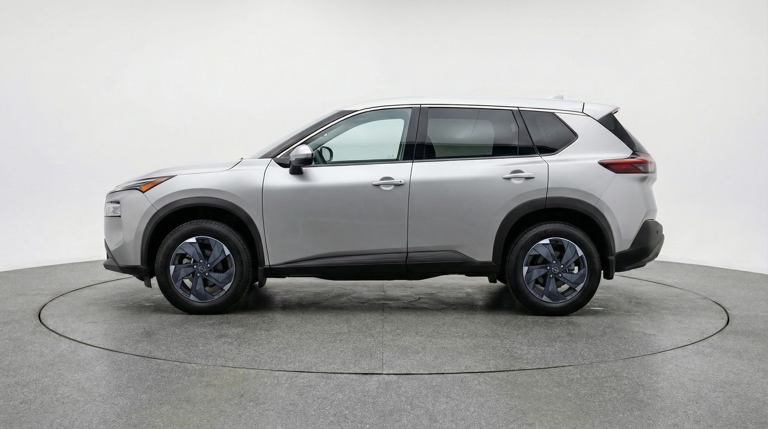 Thumbnail: 2025 Nissan Rogue - 4