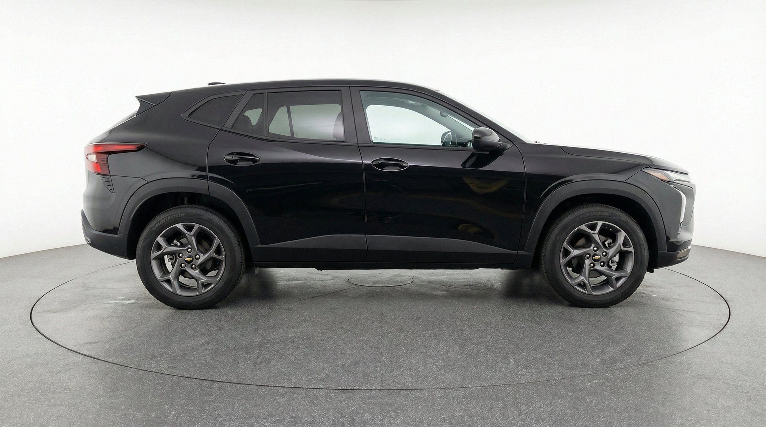 Thumbnail: 2025 Chevrolet Trax - 11