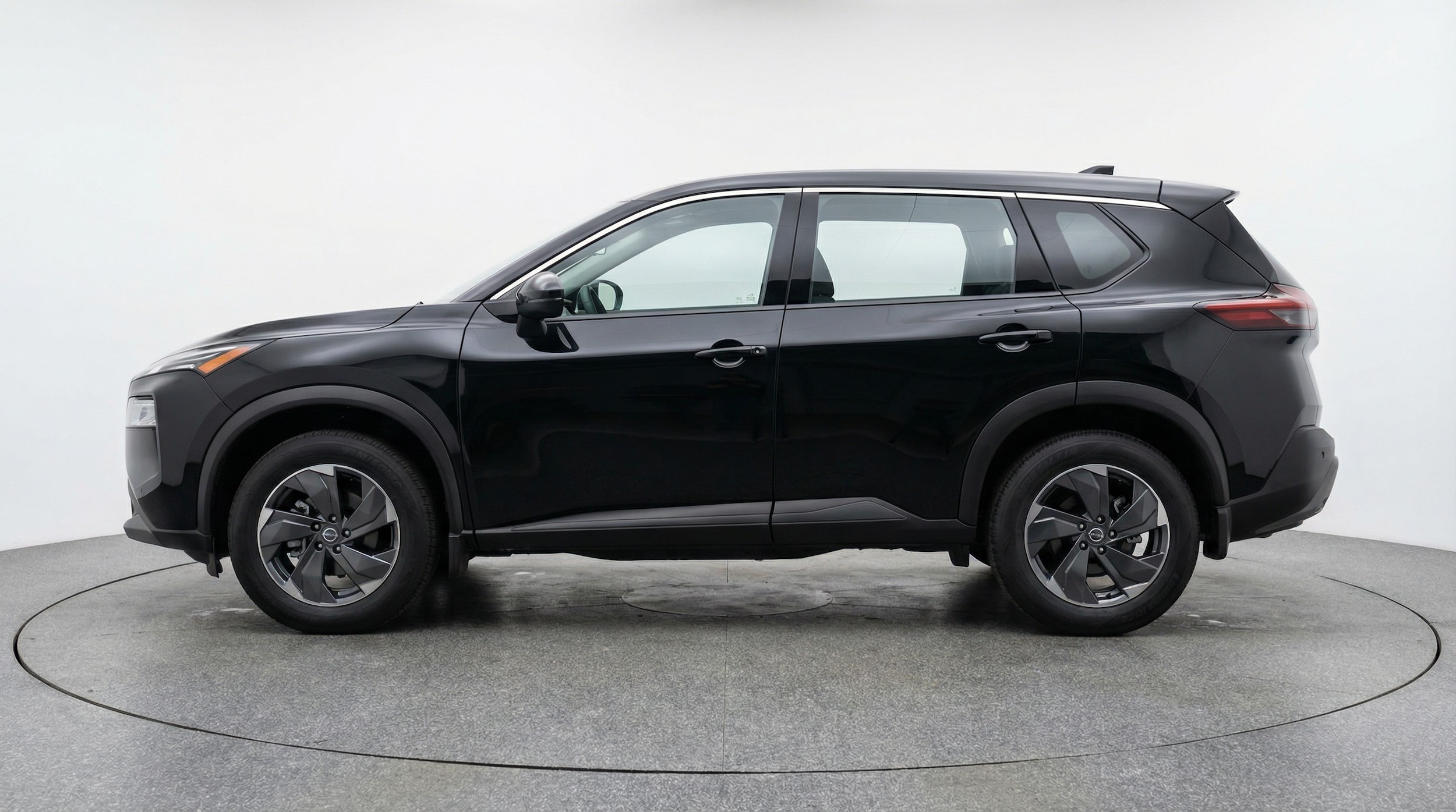 Thumbnail: 2025 Nissan Rogue - 4