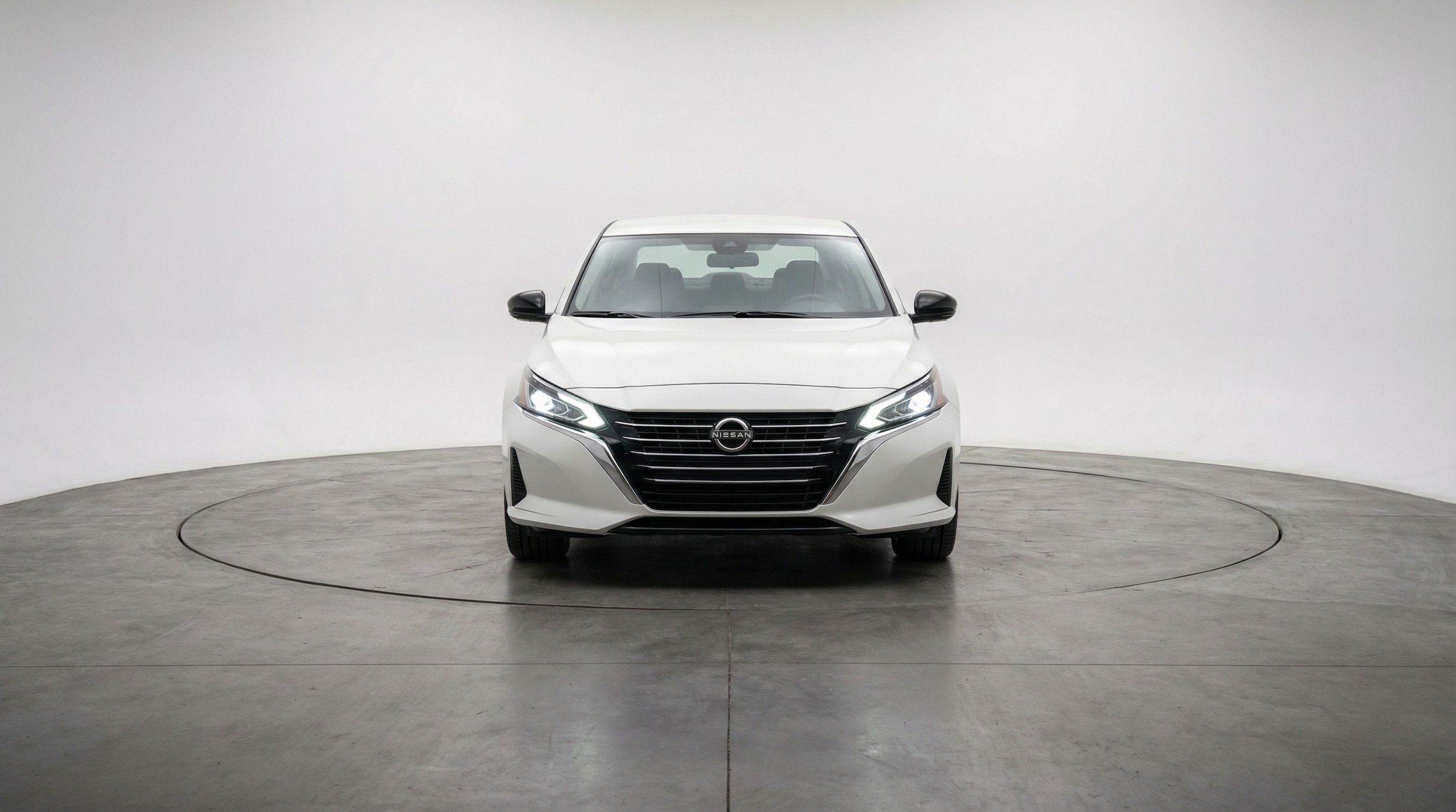 Thumbnail: 2025 Nissan Altima - 2