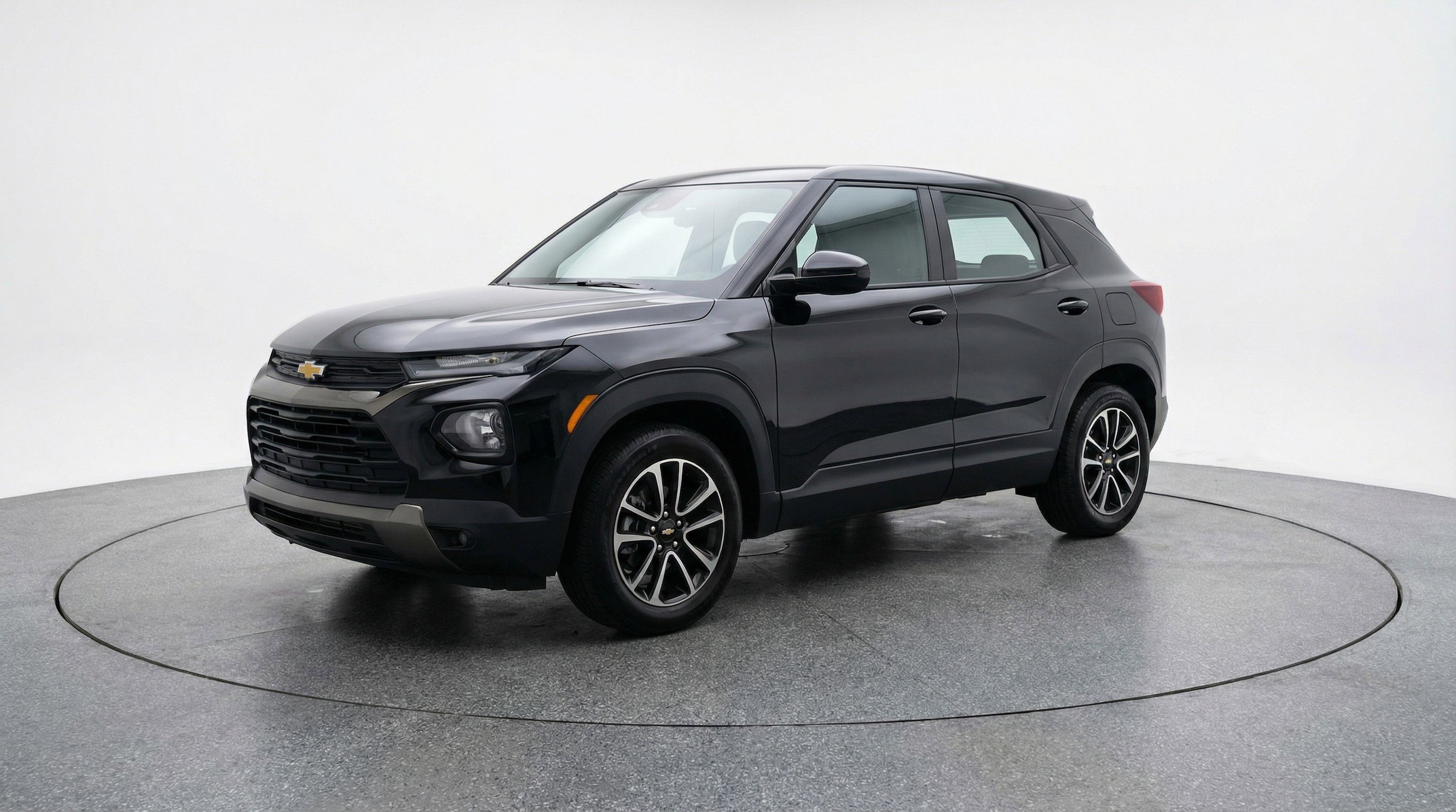 Thumbnail: 2025 Chevrolet TrailBlazer - 3