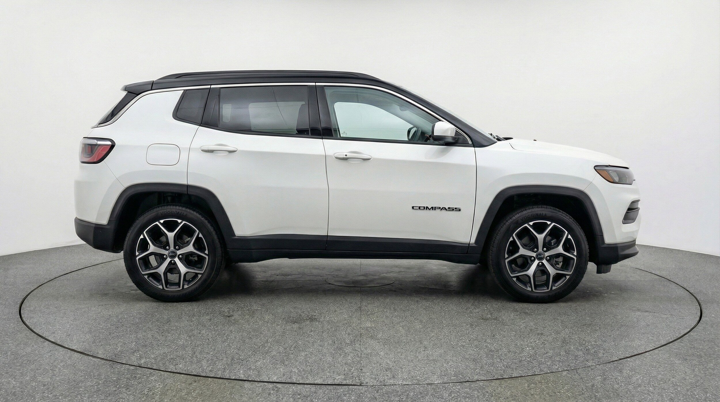 Thumbnail: 2025 Jeep Compass - 11