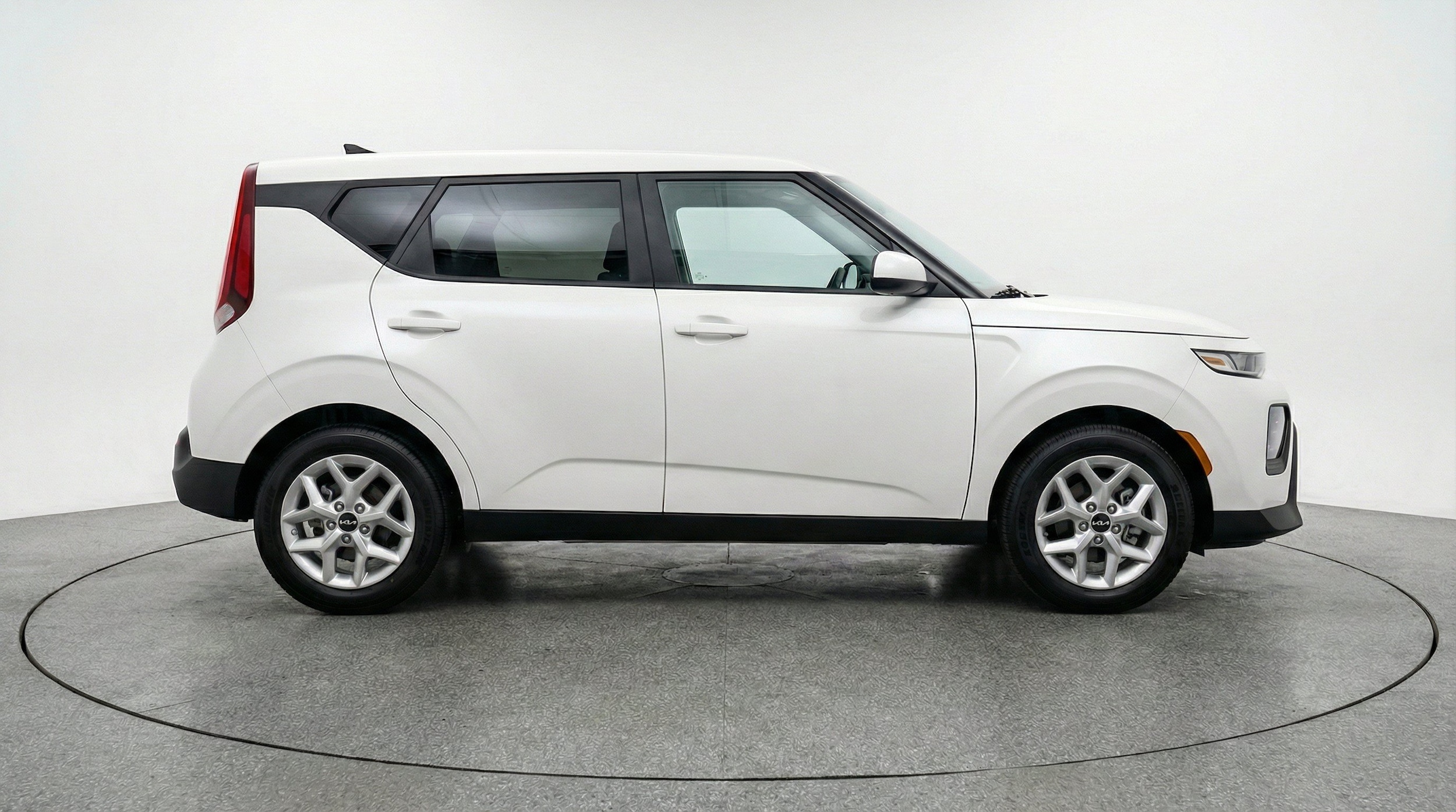 Thumbnail: 2025 Kia Soul - 11
