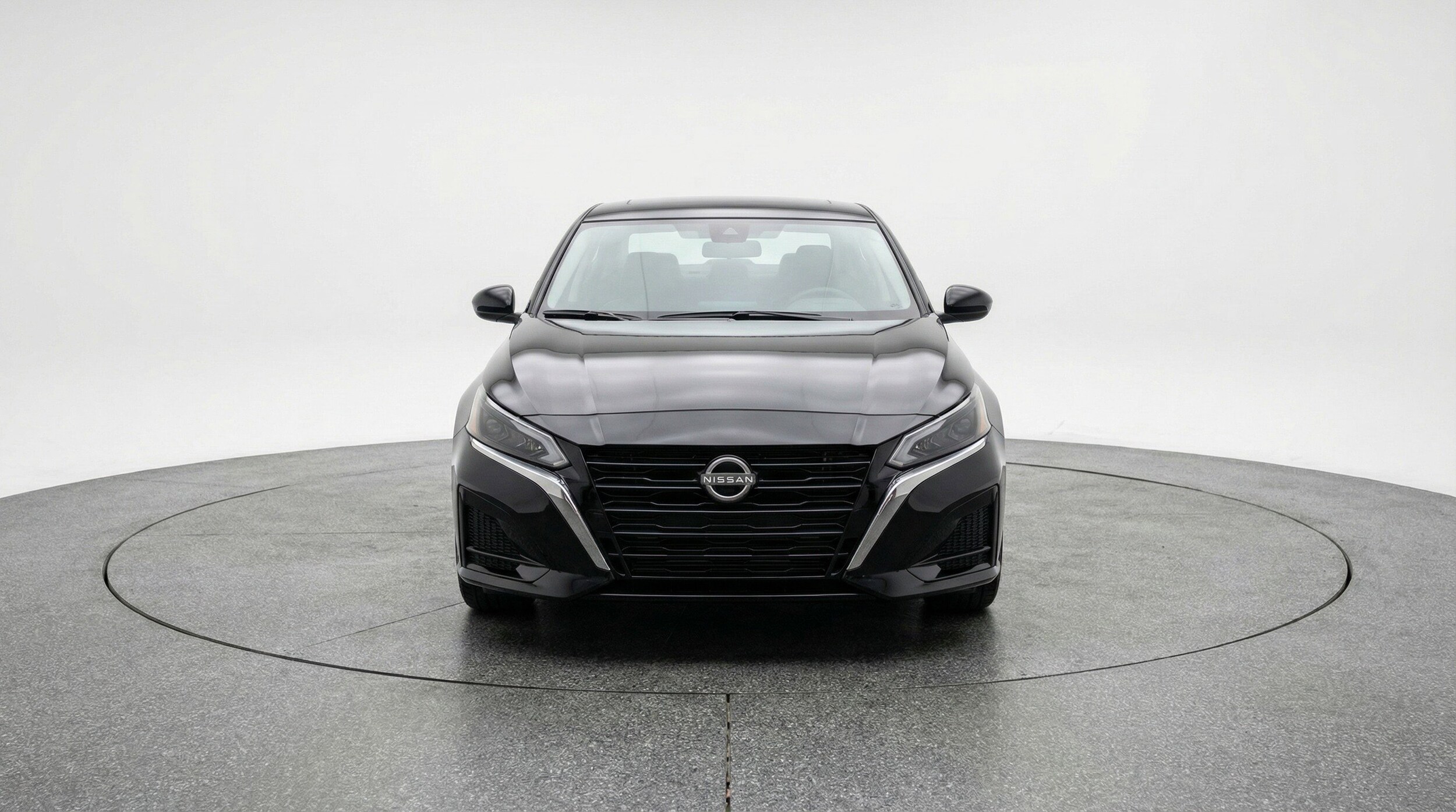 Thumbnail: 2025 Nissan Altima - 2