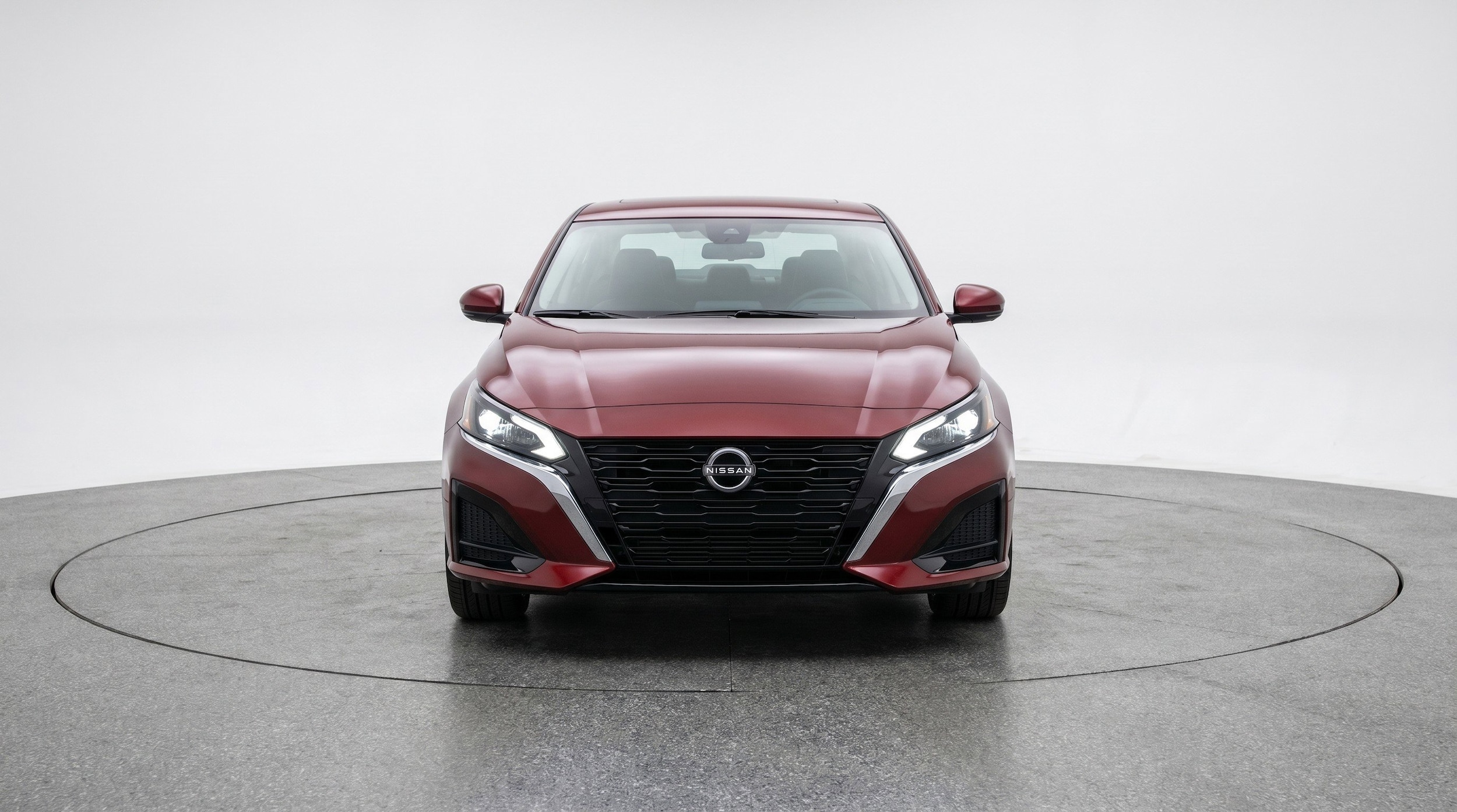Thumbnail: 2025 Nissan Altima - 2