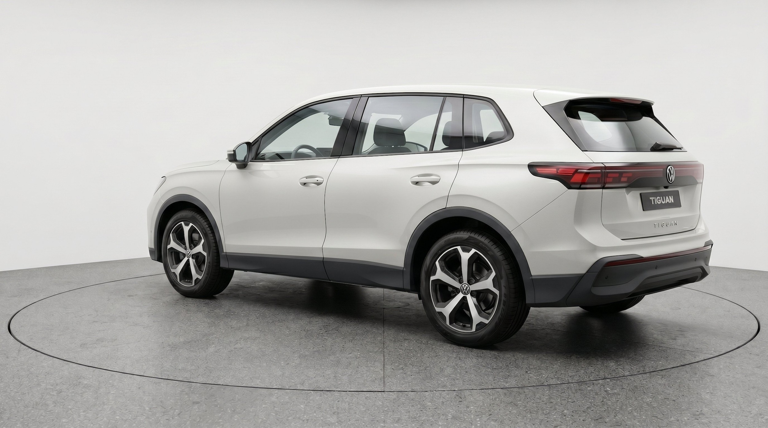 Thumbnail: 2026 Volkswagen Tiguan - 6