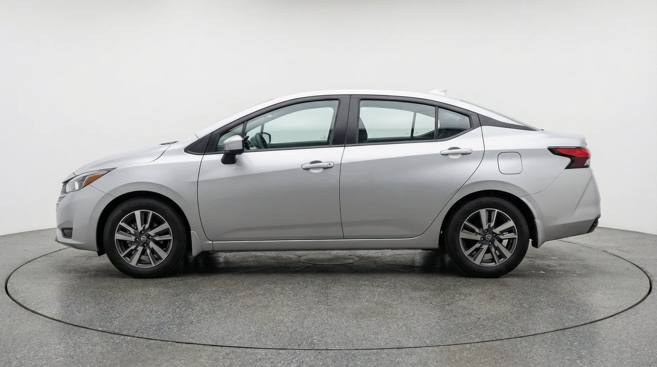 Thumbnail: 2025 Nissan Versa - 5