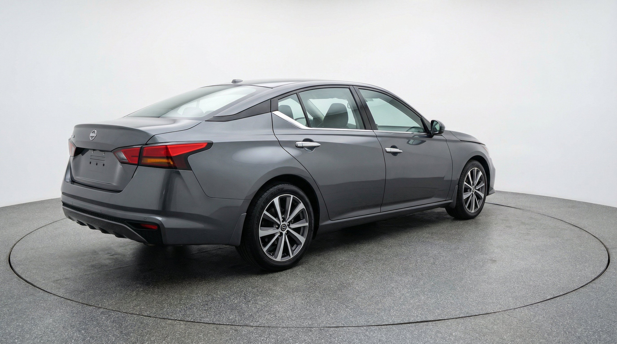 Thumbnail: 2025 Nissan Altima - 9