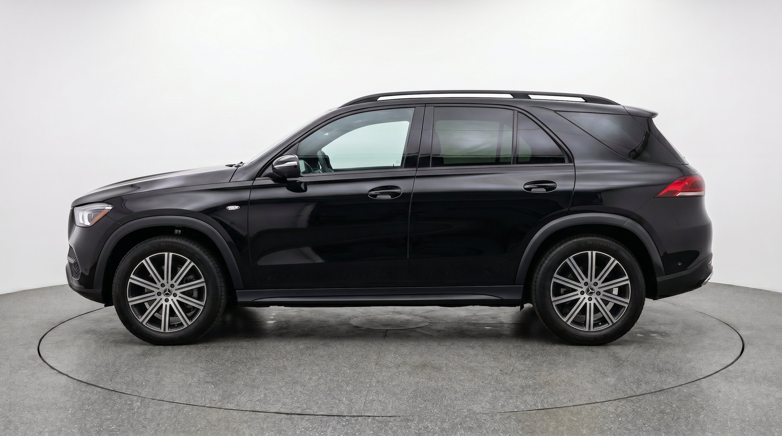 Thumbnail: 2026 Mercedes-Benz GLE - 5