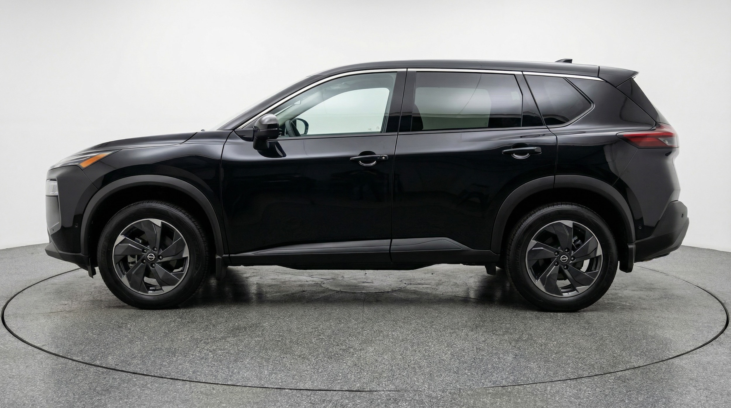 Thumbnail: 2025 Nissan Rogue - 4