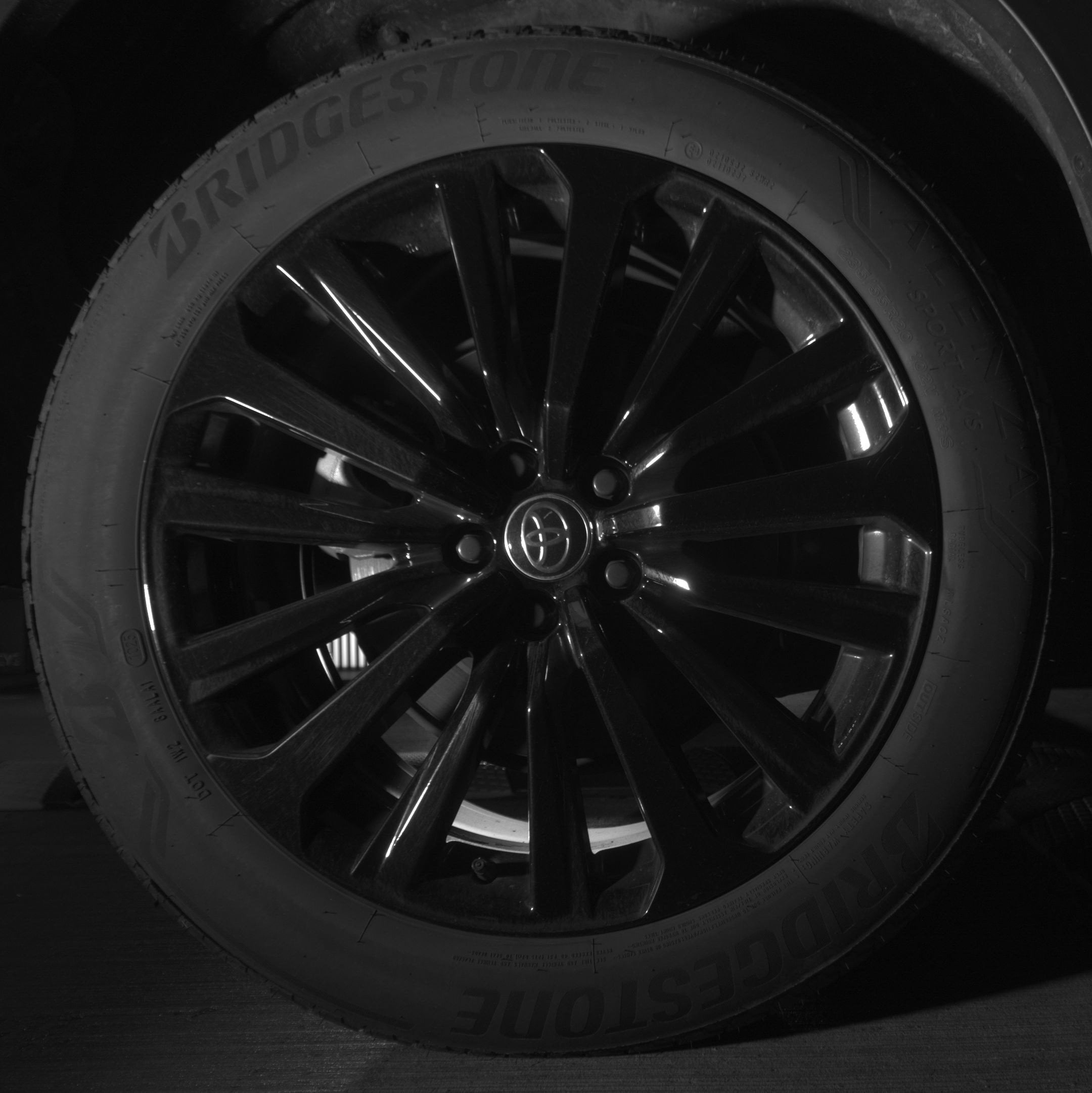 Thumbnail: 2025 Toyota Highlander - 15