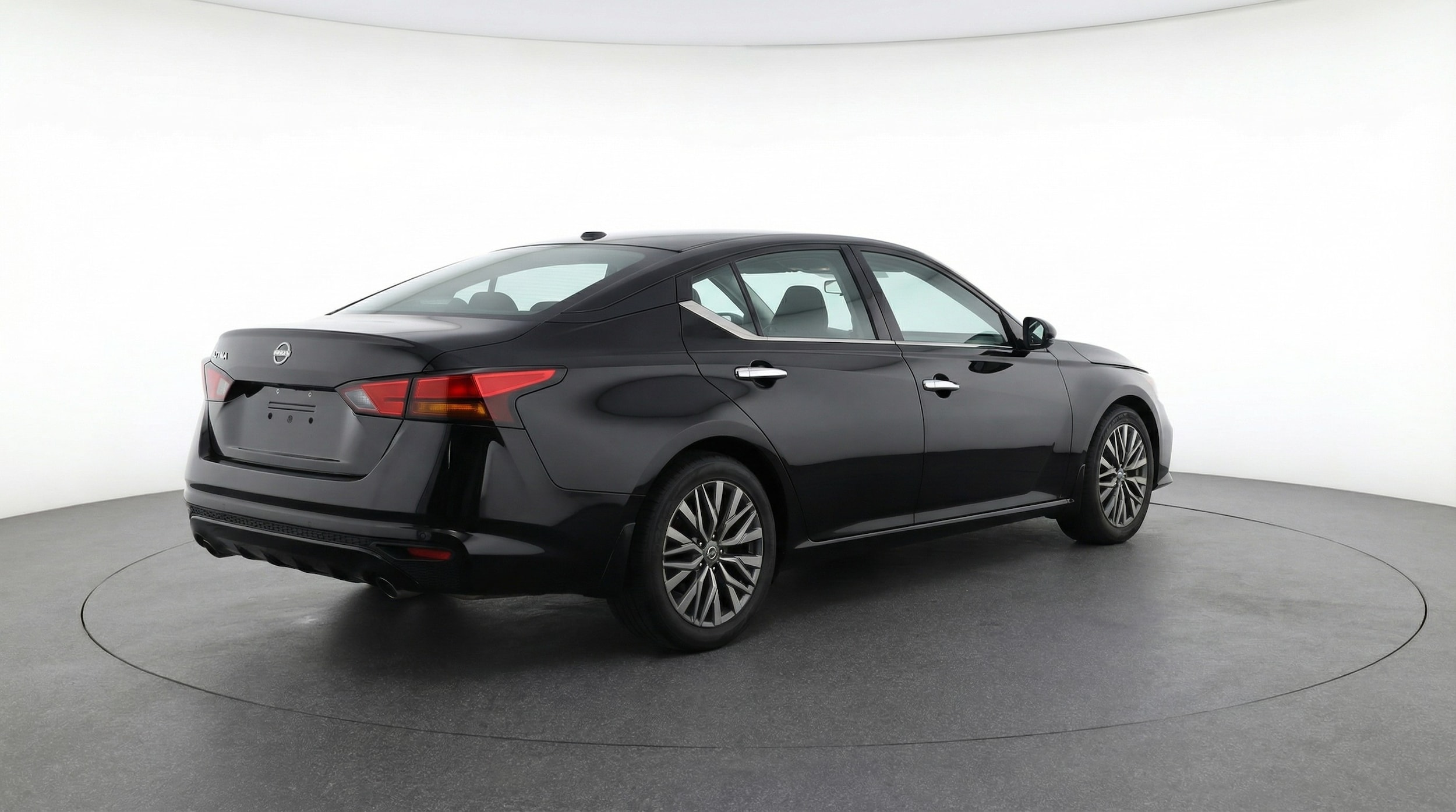 Thumbnail: 2025 Nissan Altima - 7