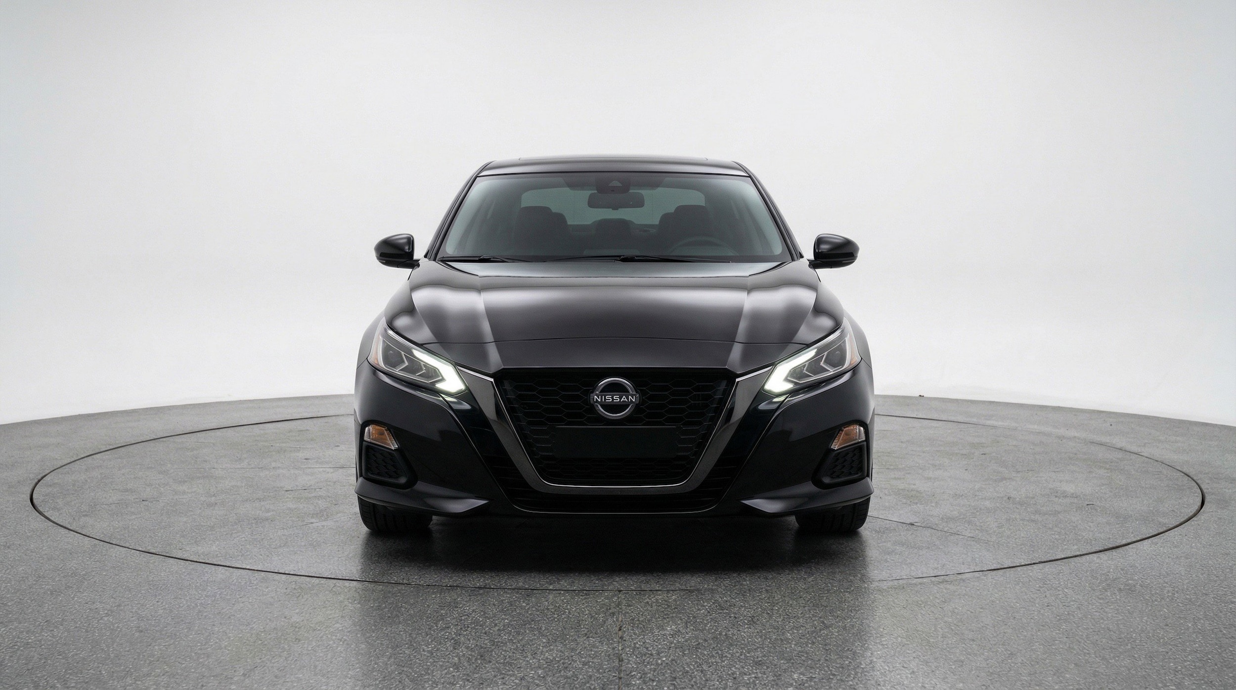 Thumbnail: 2025 Nissan Altima - 2