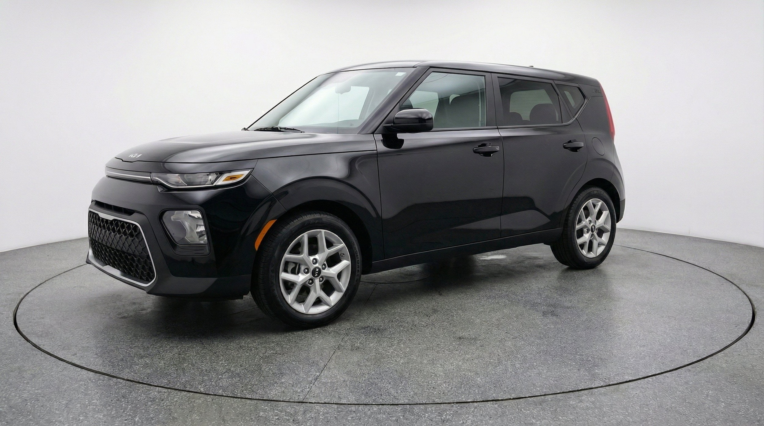 Thumbnail: 2025 Kia Soul - 3