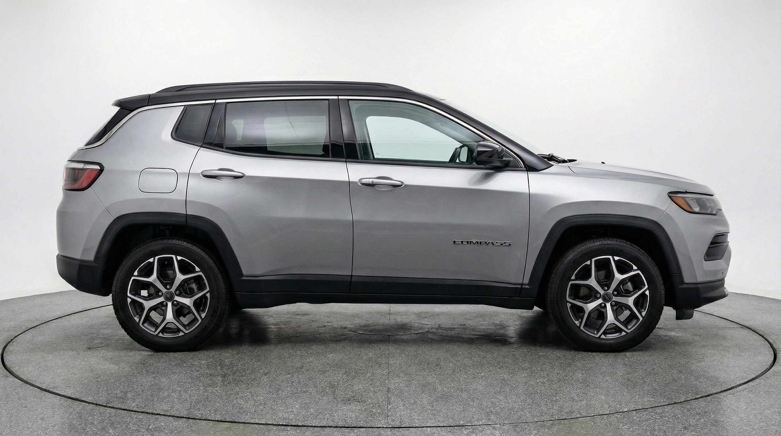Thumbnail: 2025 Jeep Compass - 11