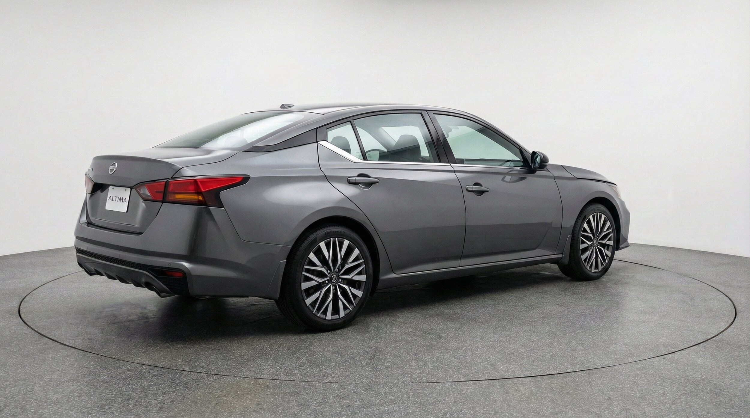 Thumbnail: 2025 Nissan Altima - 9