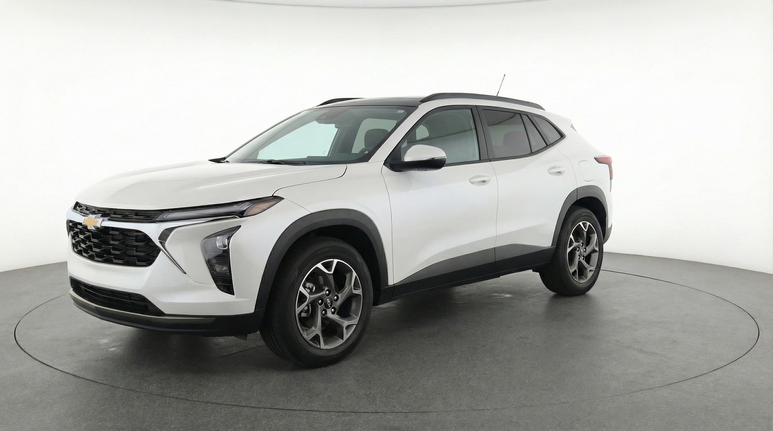 Thumbnail: 2025 Chevrolet Trax - 3